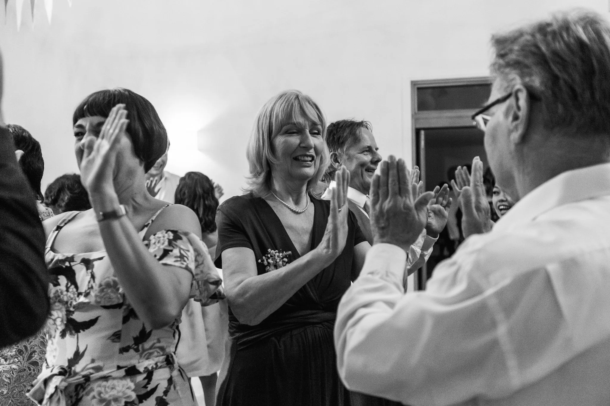 Hyde-House-Cotswold-Wedding-Photography-147.jpg