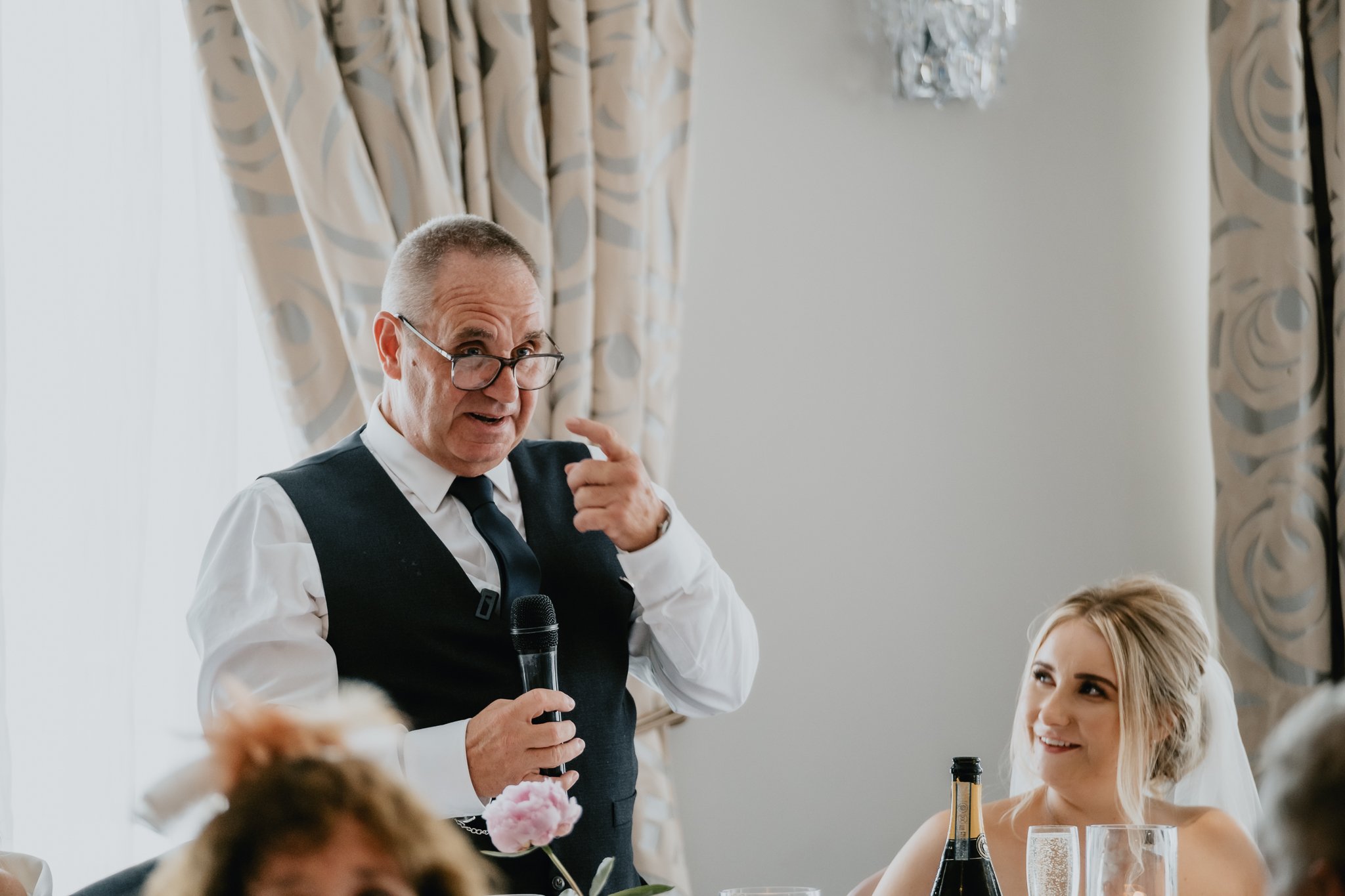 Wedding_photography-nottinghamshire-county-golf-club (88 of 148).jpg