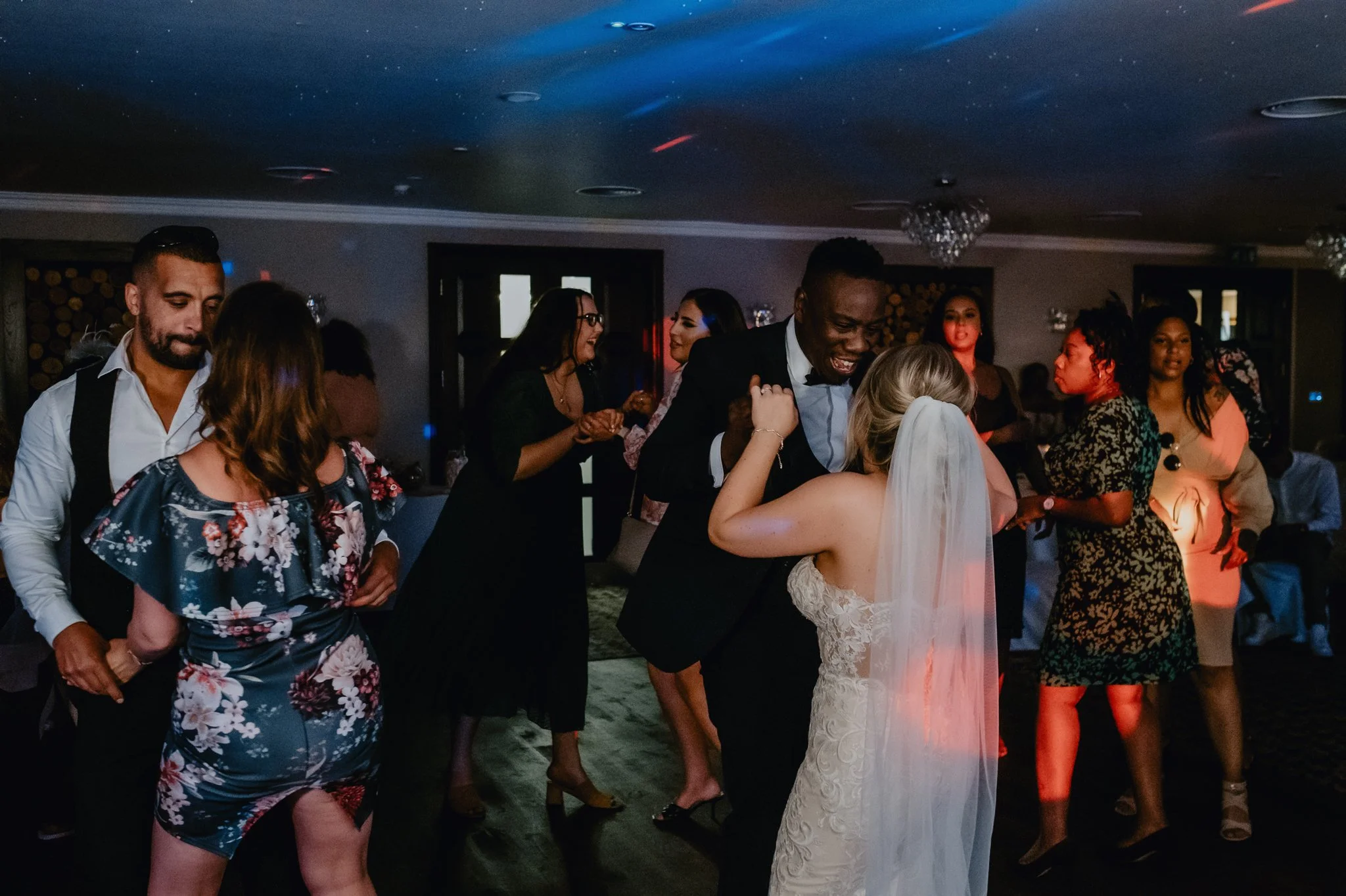 Wedding_photography-nottinghamshire-county-golf-club (146 of 148).jpg