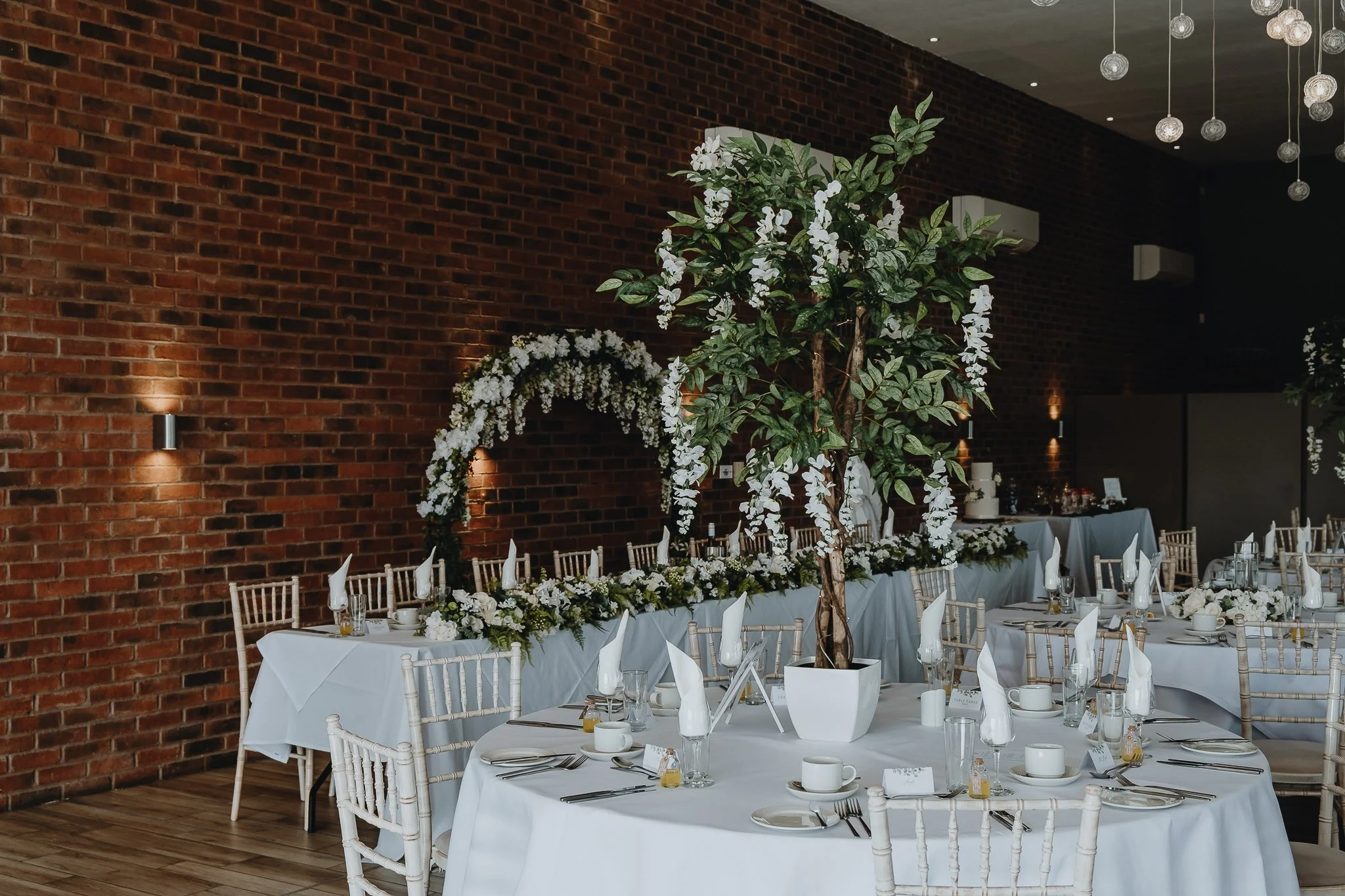 Aston-Marina-Wedding-Staffordshire-60.jpg