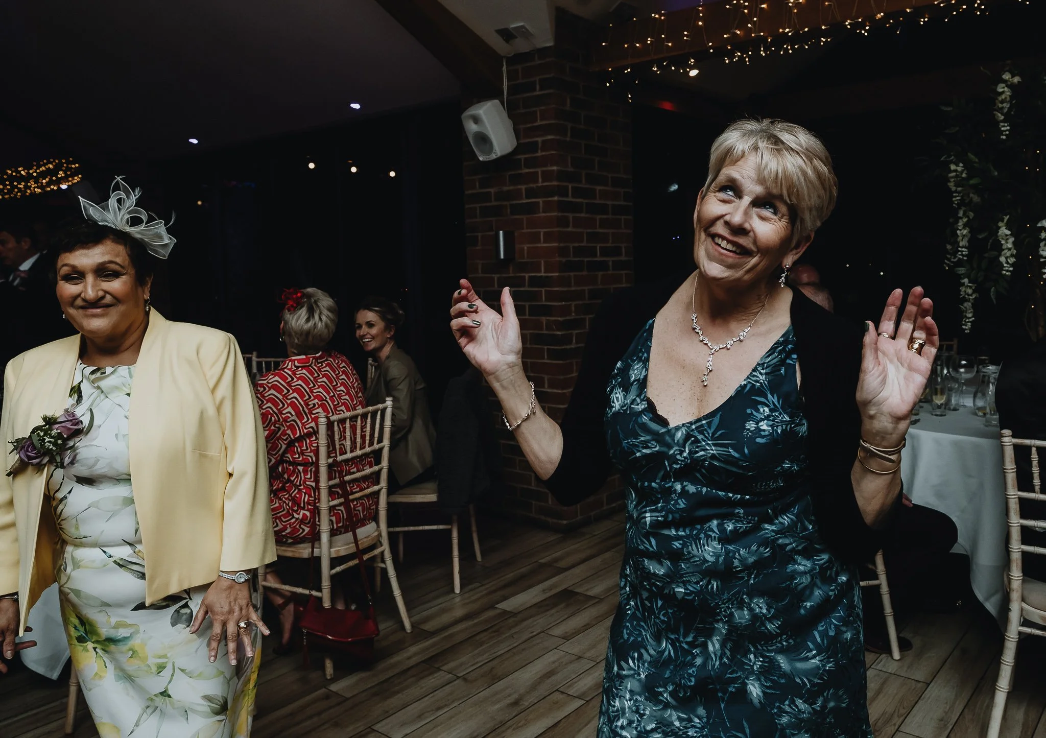 Aston-Marina-Wedding-Staffordshire-98.jpg