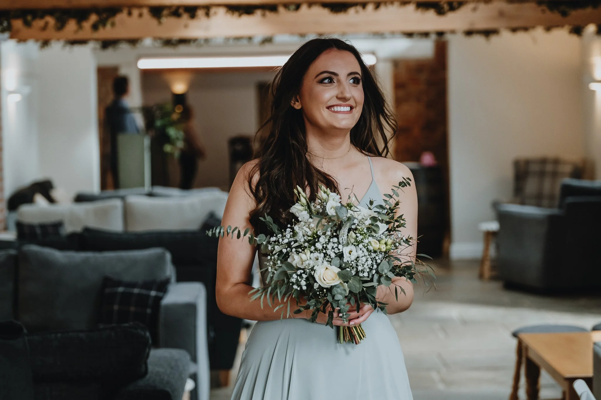 Hanbury-Barns-Wedding-photographer-Staffordshire-25.jpg