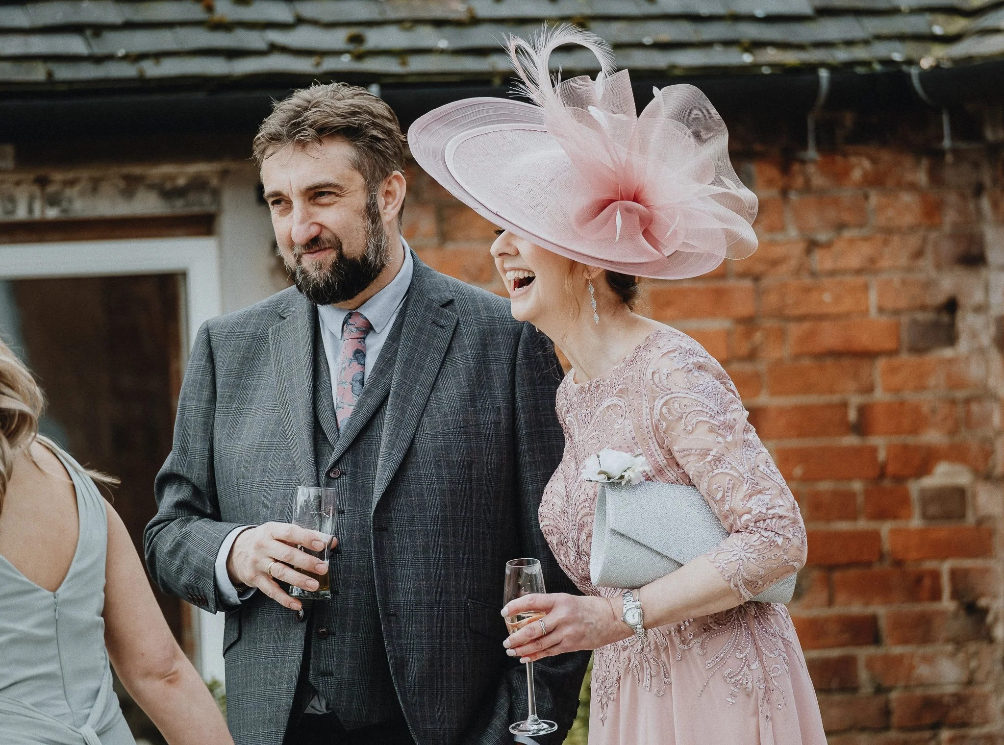 Hanbury-Barns-Wedding-photographer-Staffordshire-45.jpg