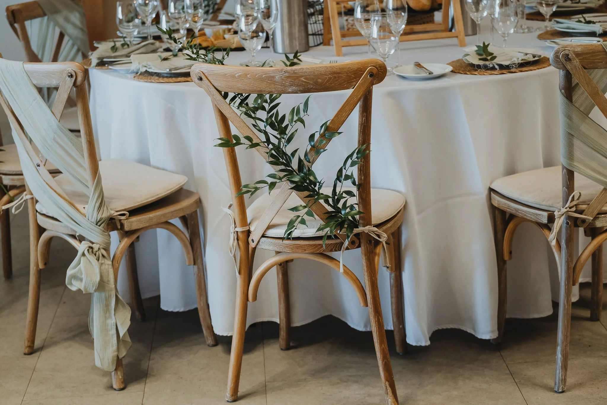 Hanbury-Barns-Wedding-photographer-Staffordshire-50.jpg