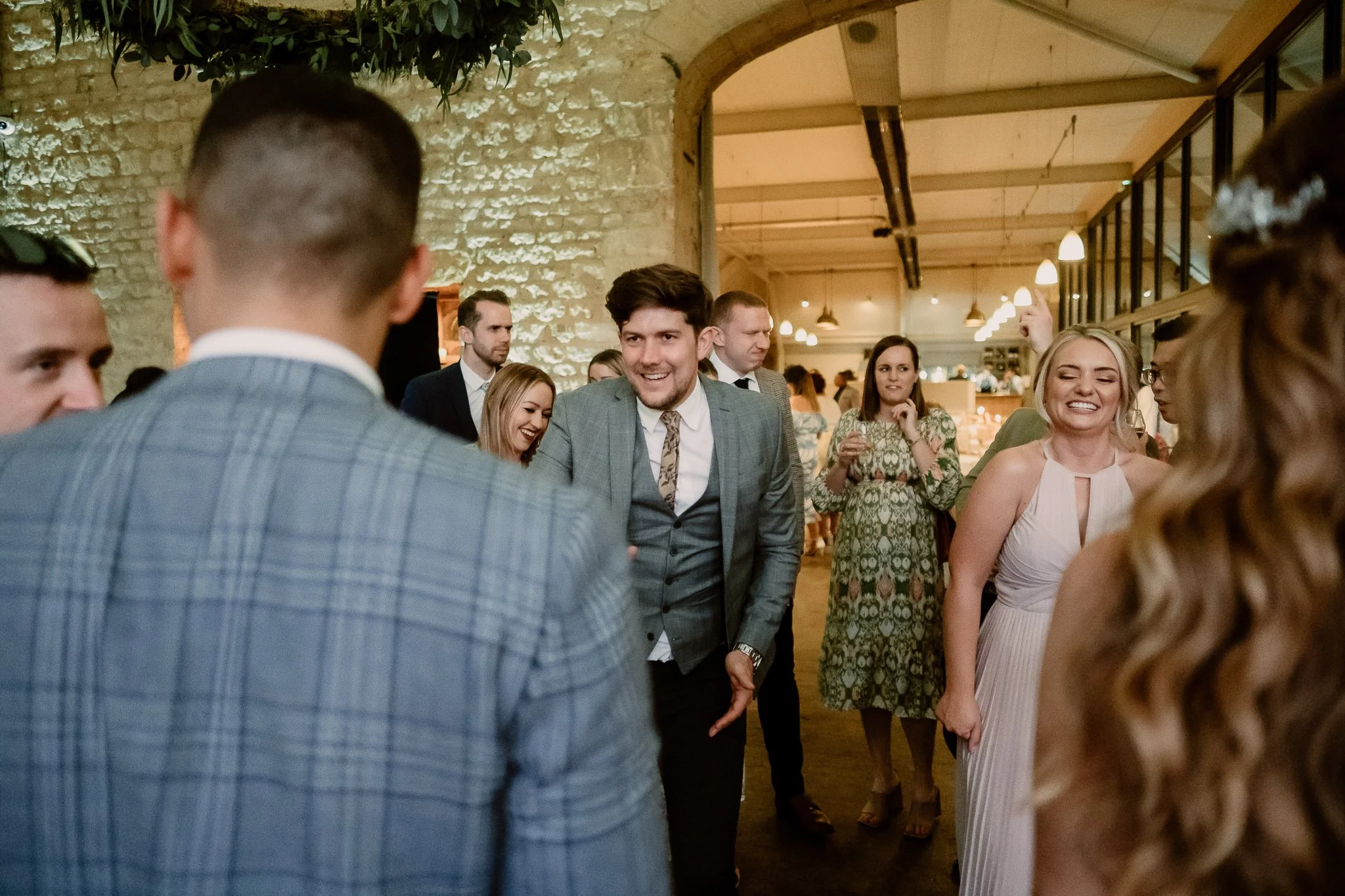 Lapstone-Barn-Wedding-Photographer-Cotswolds-102.jpg