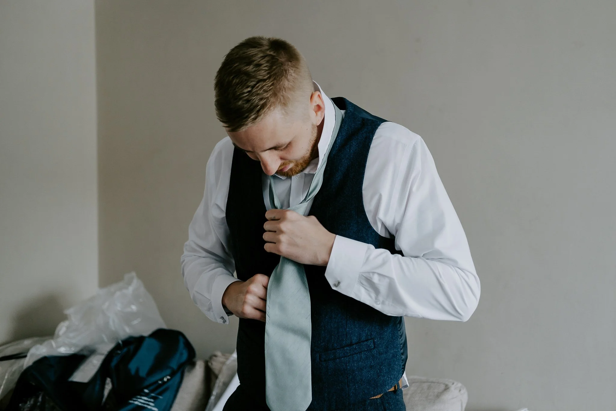 Tutbury-Castle-Wedding-Staffordshire-5.jpg