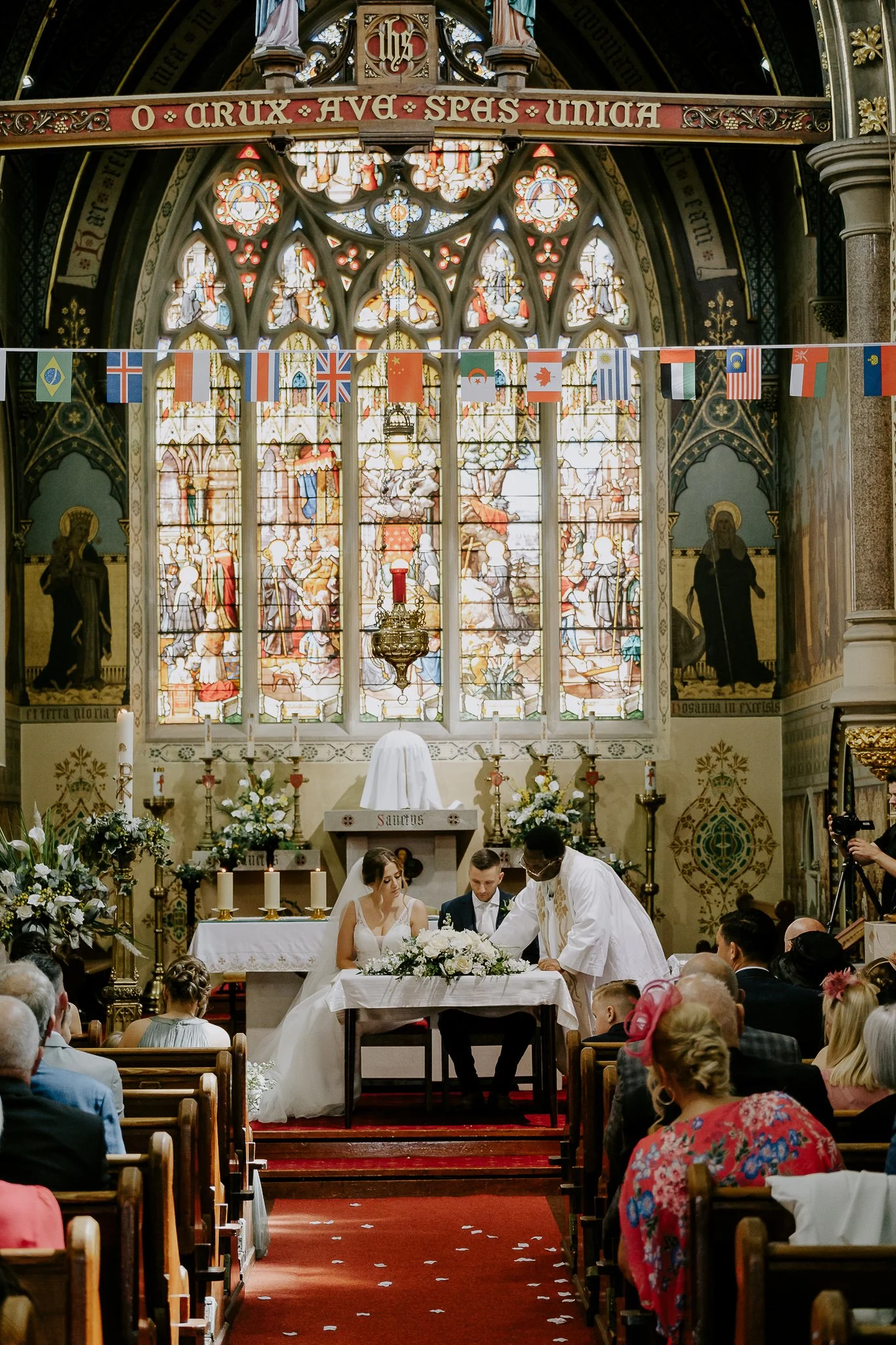 Tutbury-Castle-Wedding-Staffordshire-31.jpg