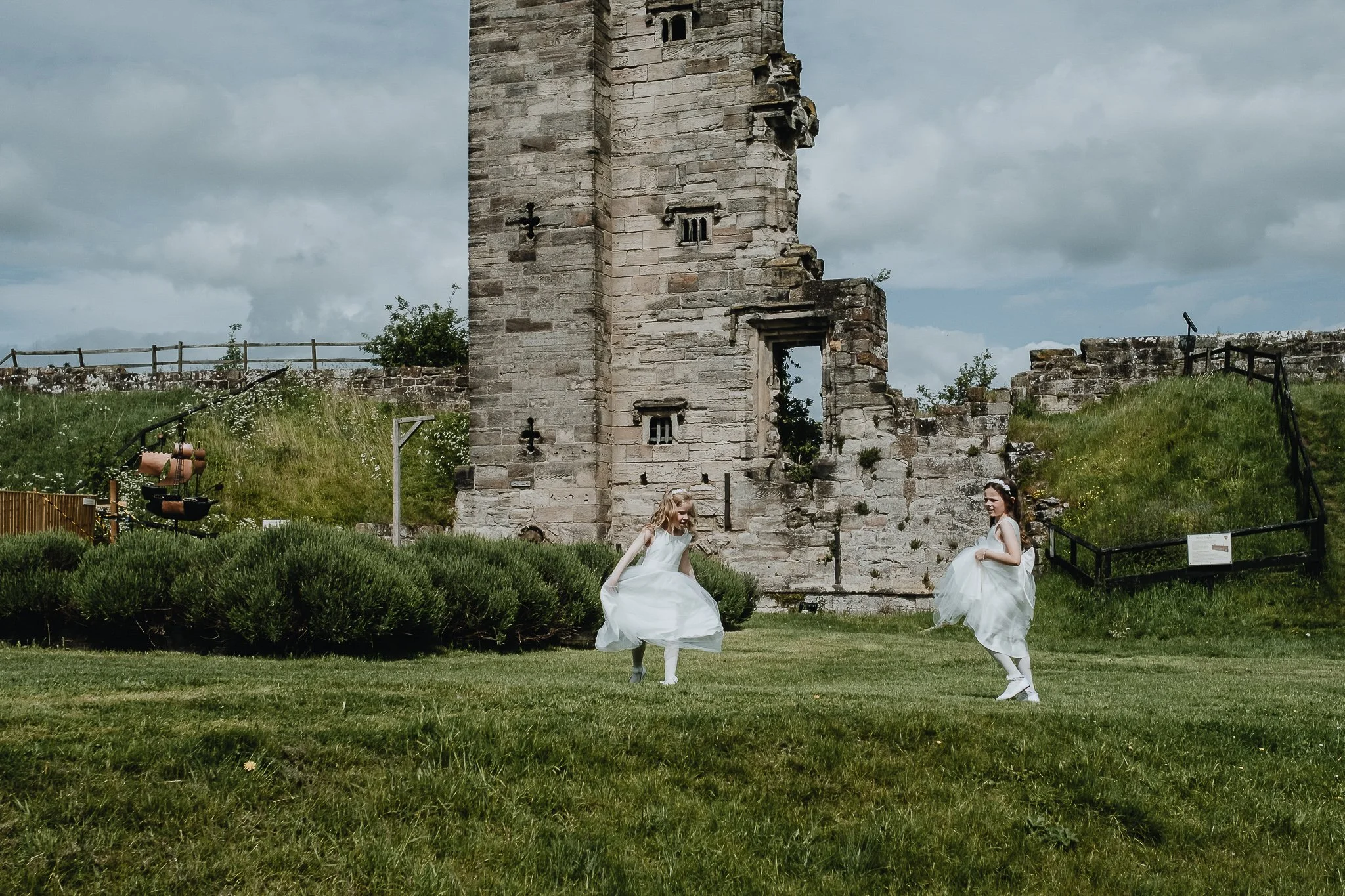 Tutbury-Castle-Wedding-Staffordshire-46.jpg