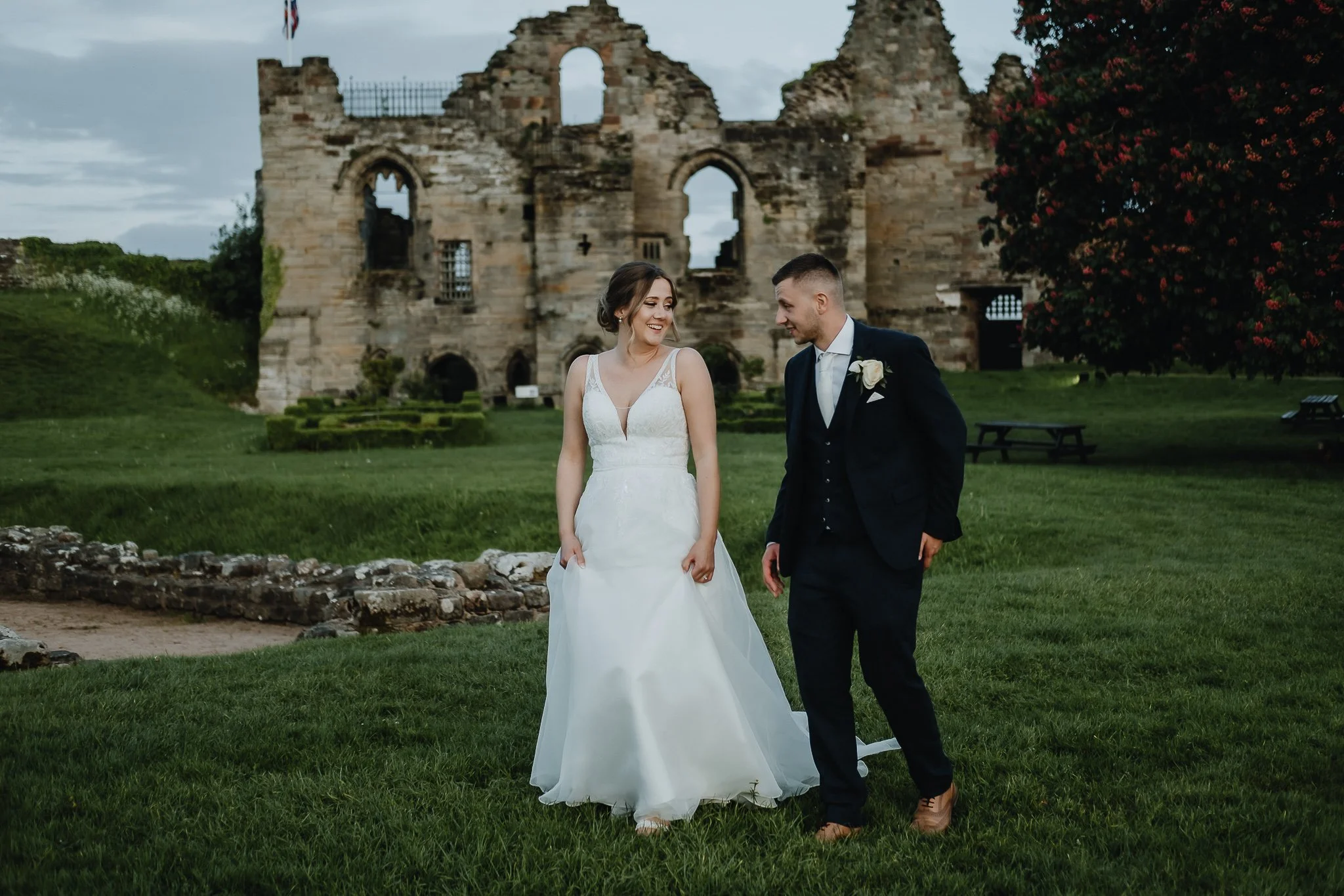 Tutbury-Castle-Wedding-Staffordshire-73.jpg