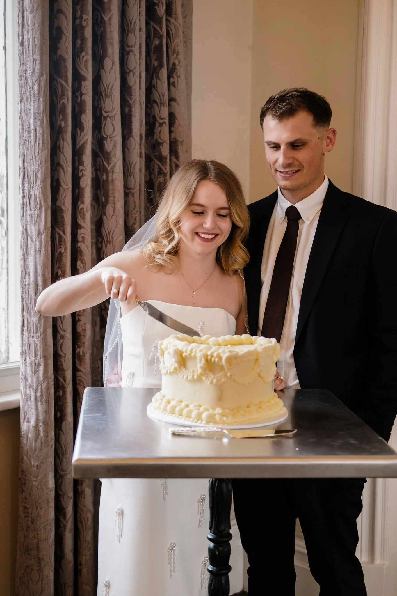 Amalfi-White-Micro-Wedding-Photography-Derbyshire-99.jpg