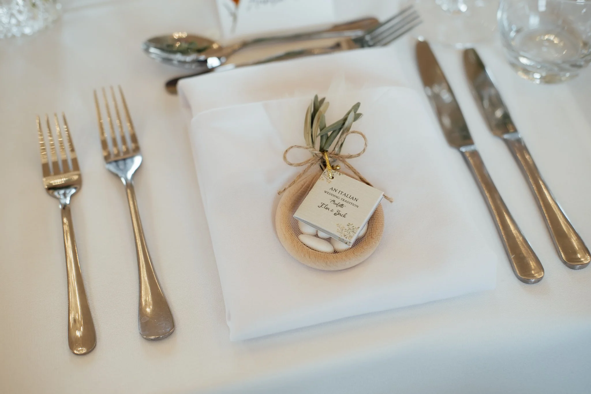 Amalfi-White-Micro-Wedding-Photography-Derbyshire-100.jpg