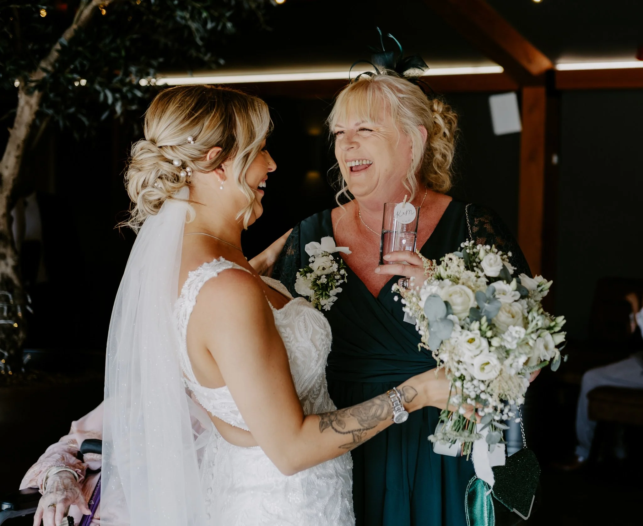 Hanbury-Barns-May-Wedding-Photography-54.jpg