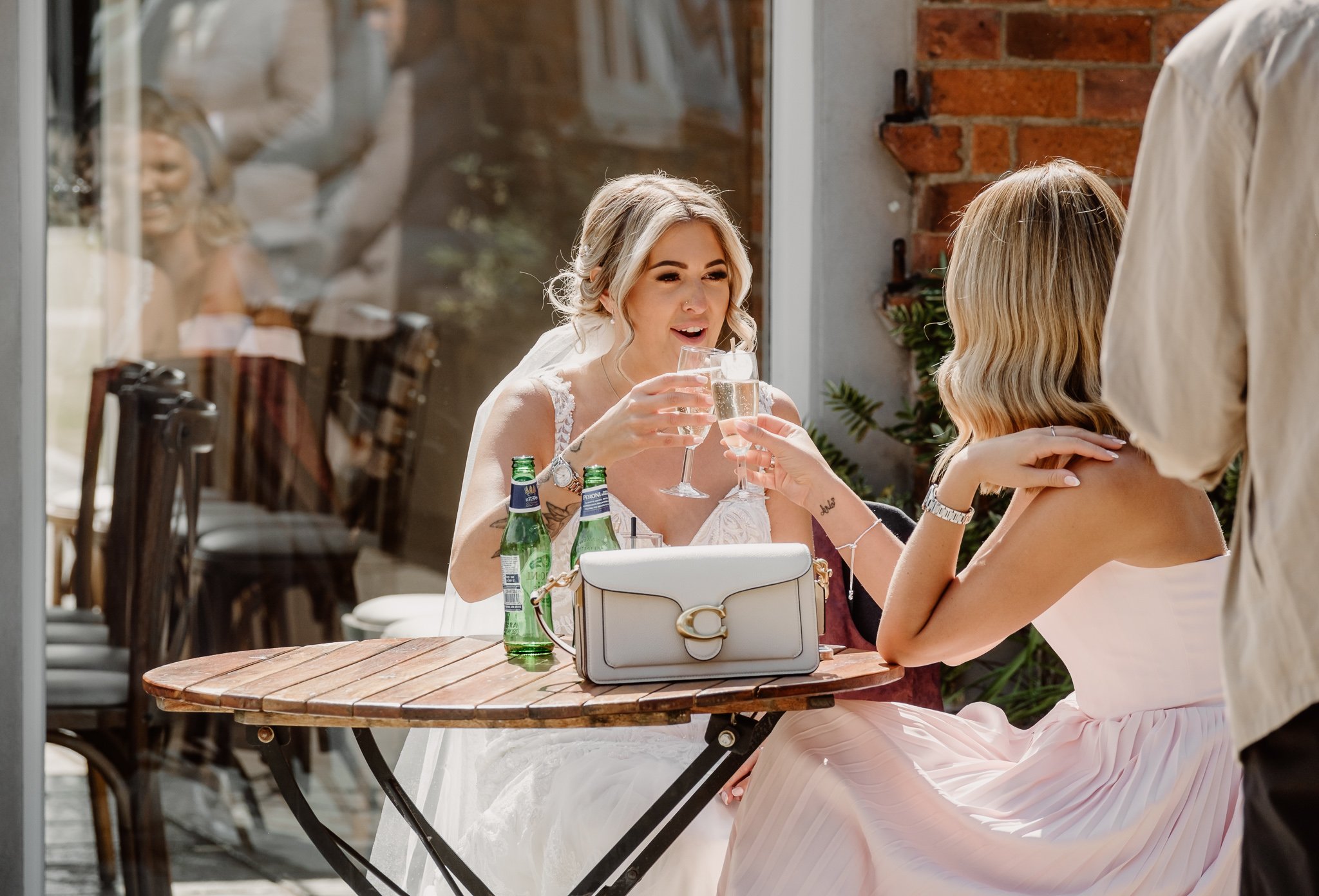 Hanbury-Barns-May-Wedding-Photography-68.jpg