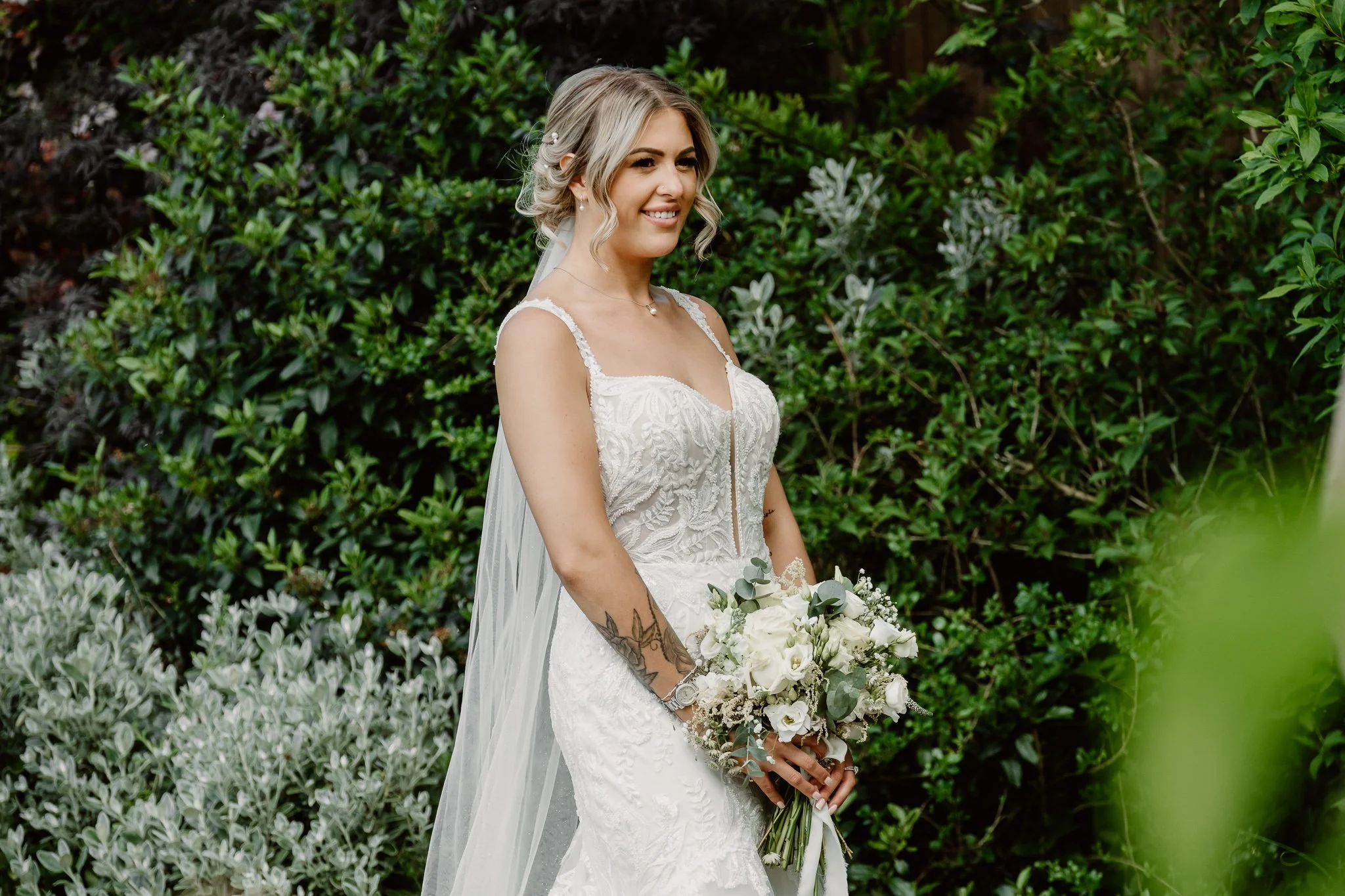 Hanbury-Barns-May-Wedding-Photography-81.jpg