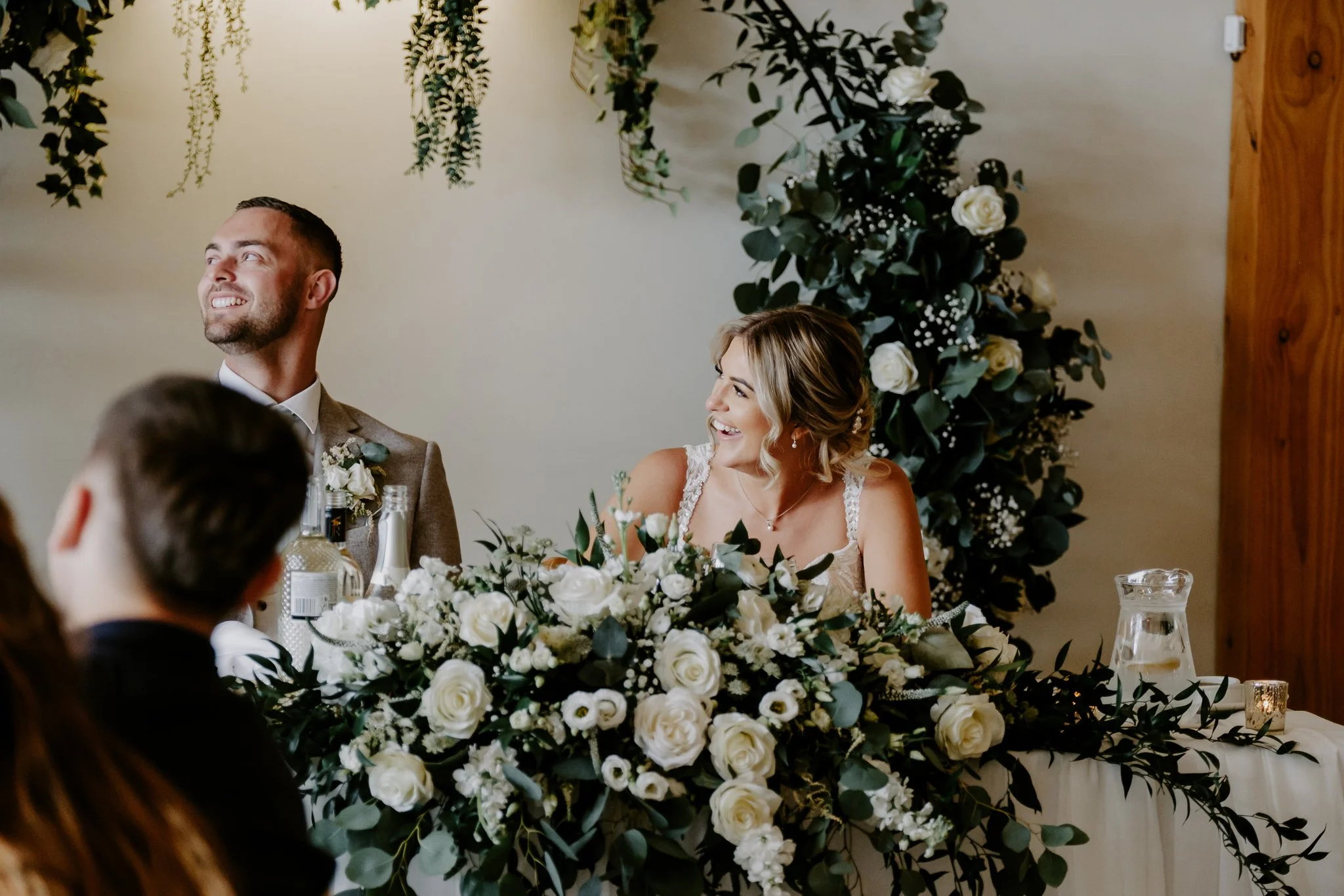 Hanbury-Barns-May-Wedding-Photography-84.jpg