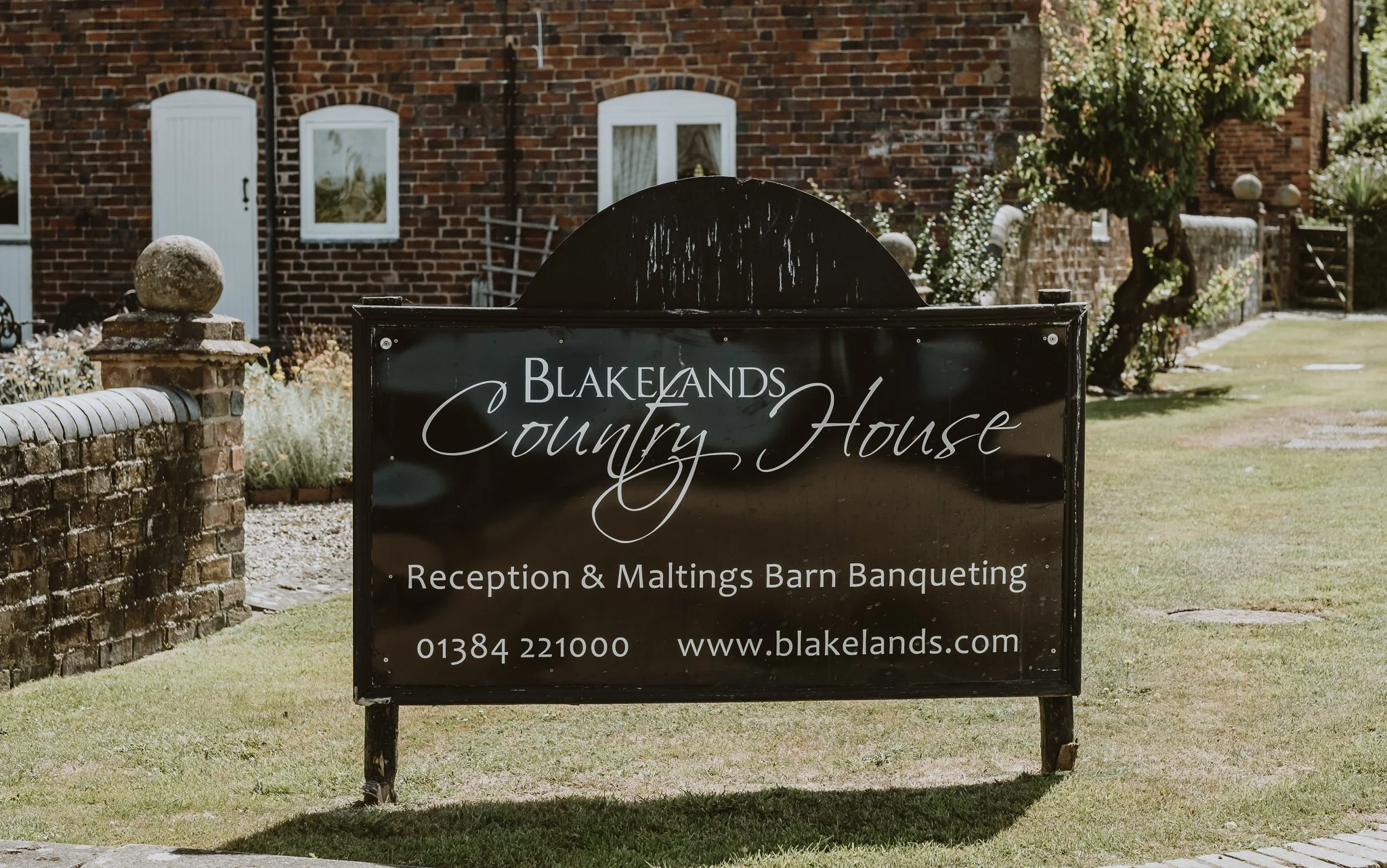 LGBTQ+-Blakelands-wedding-photography-Staffordshire001.jpg