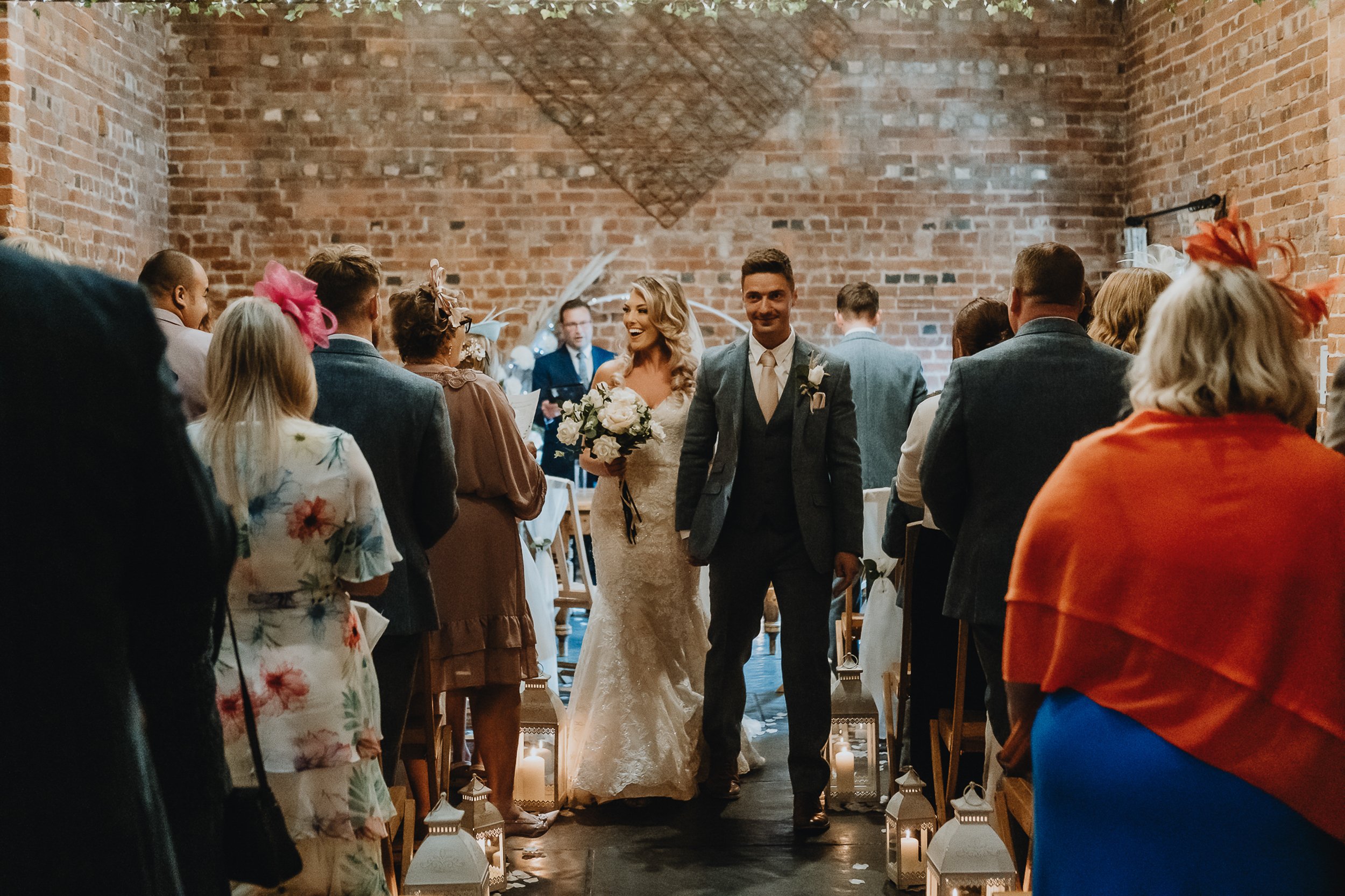 Curradine-Barns-Wedding-Worcestershire-23.jpg