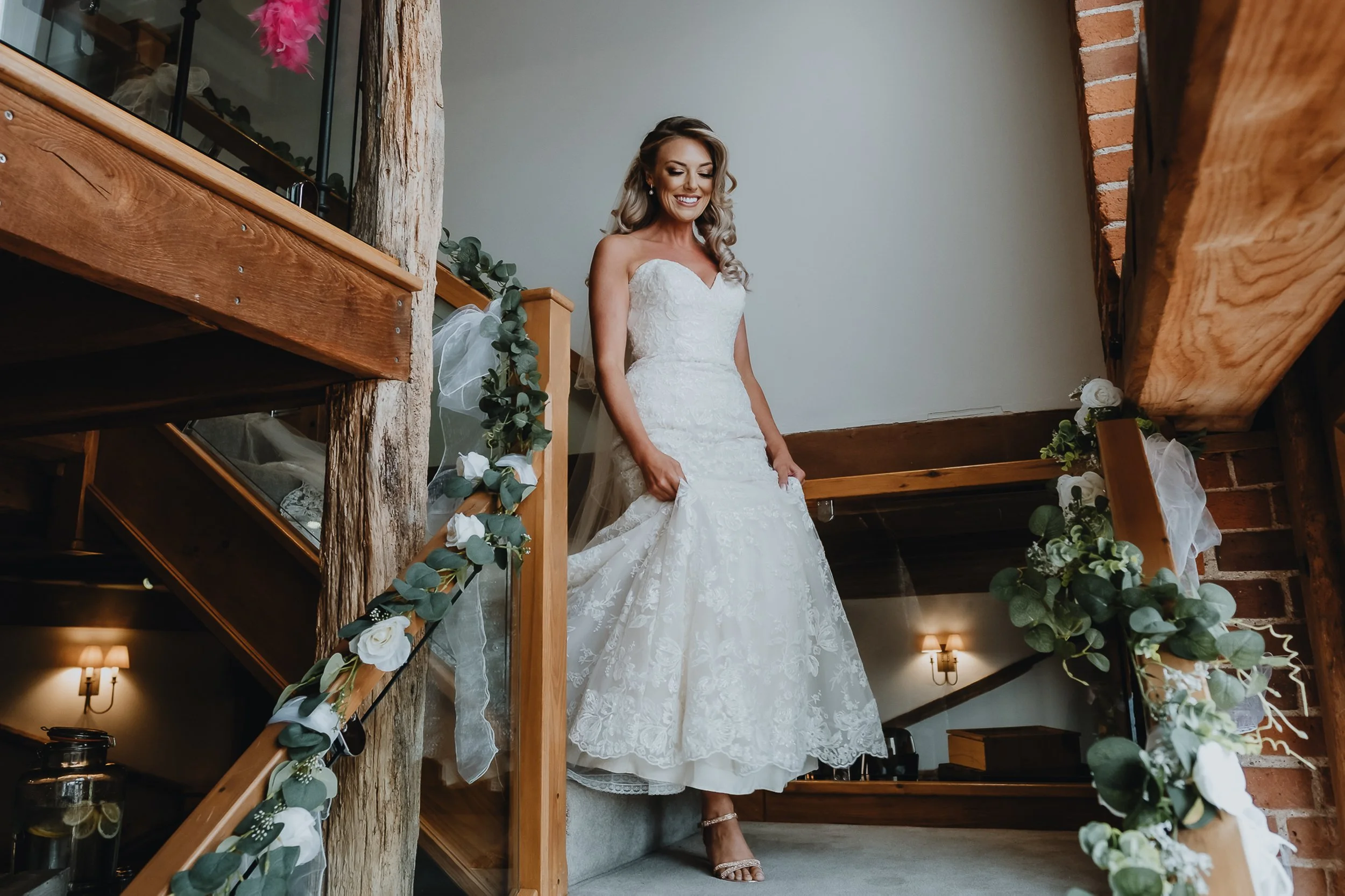 Curradine-Barns-Wedding-Worcestershire-17.jpg