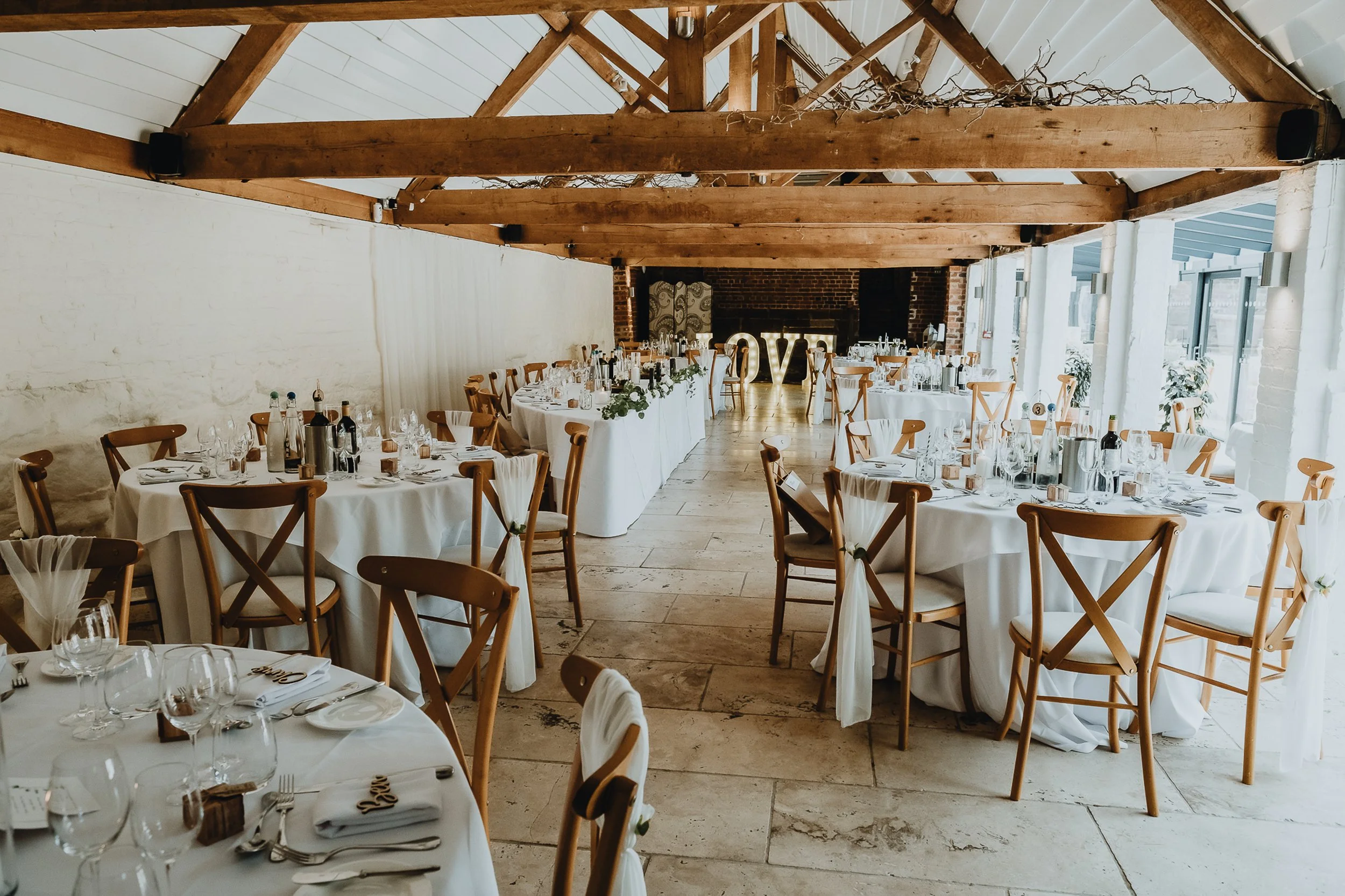 Curradine-Barns-Wedding-Worcestershire-32.jpg