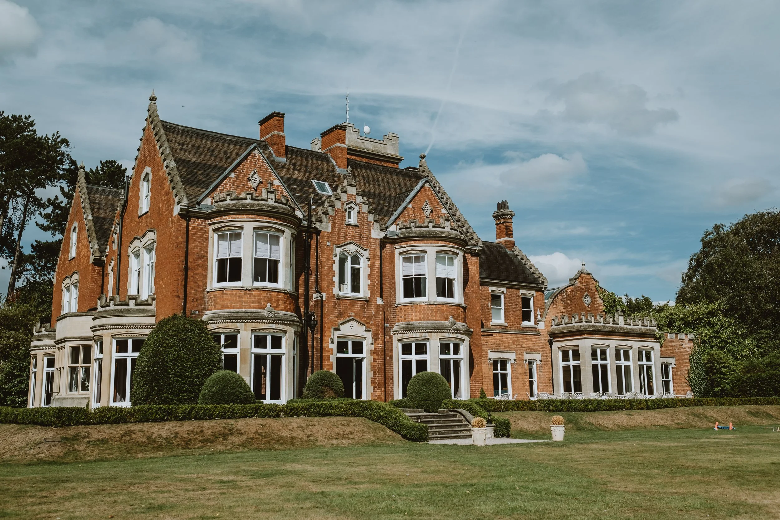 Pendrell-Hall-Wedding-Wolverhampton-4.jpg