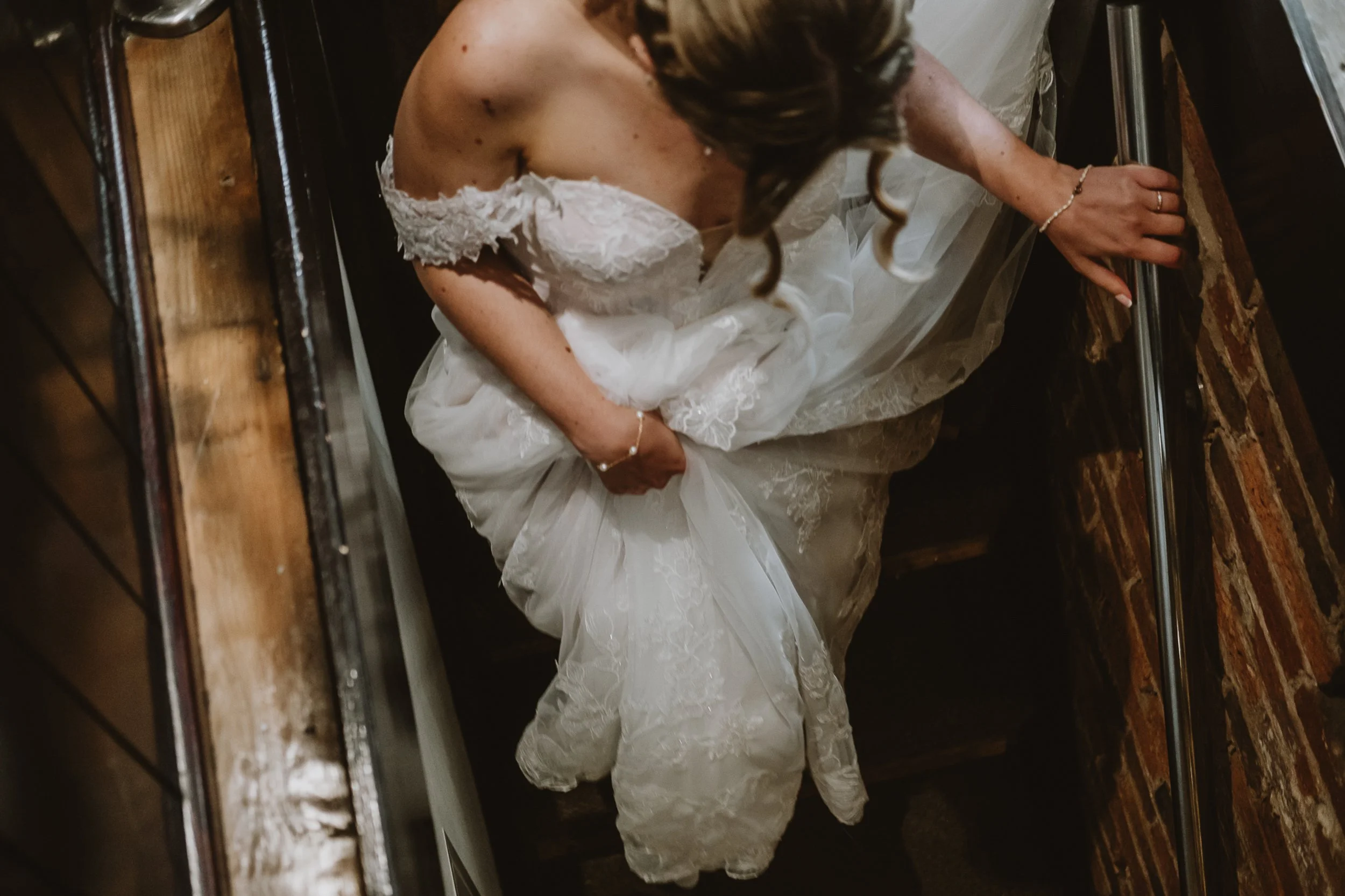 Swancar-farm-wedding-photography-onottighamshire-38.jpg