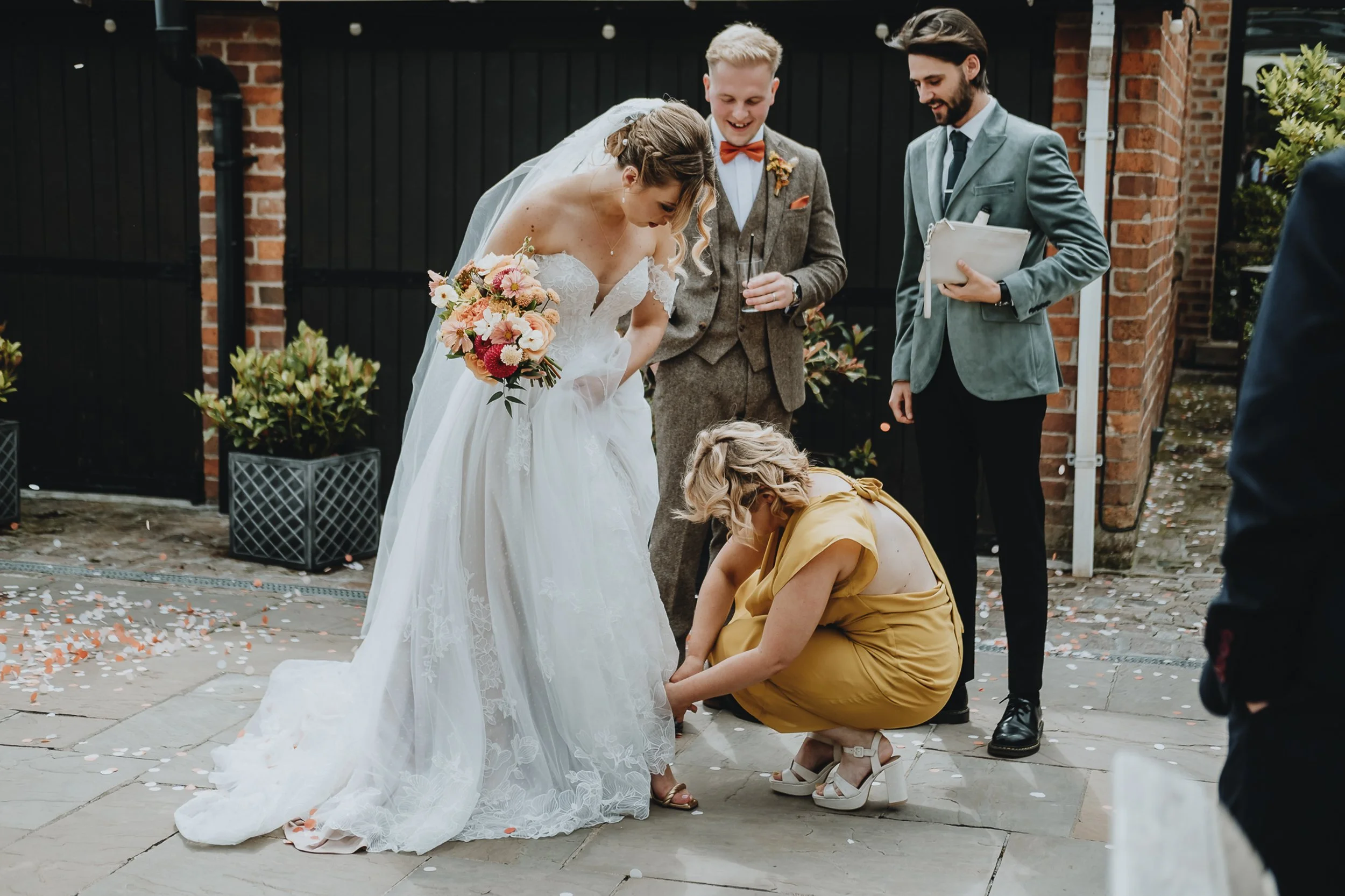 Swancar-farm-wedding-photography-onottighamshire-42.jpg