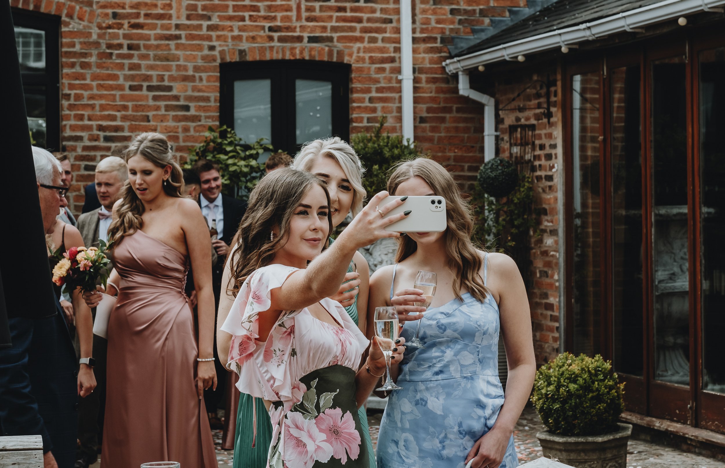 Swancar-farm-wedding-photography-onottighamshire-45.jpg