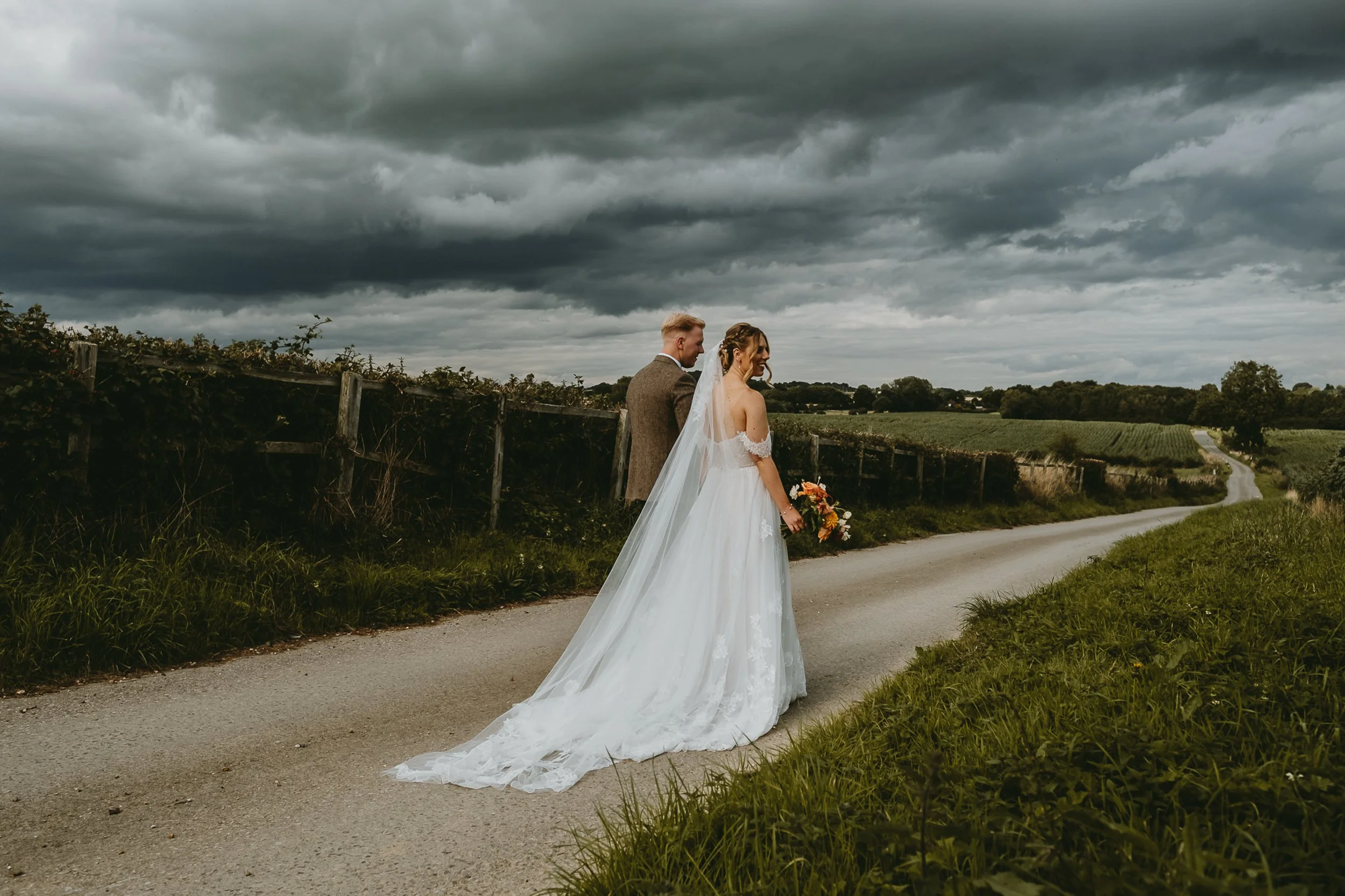 Swancar-farm-wedding-photography-onottighamshire-60.jpg
