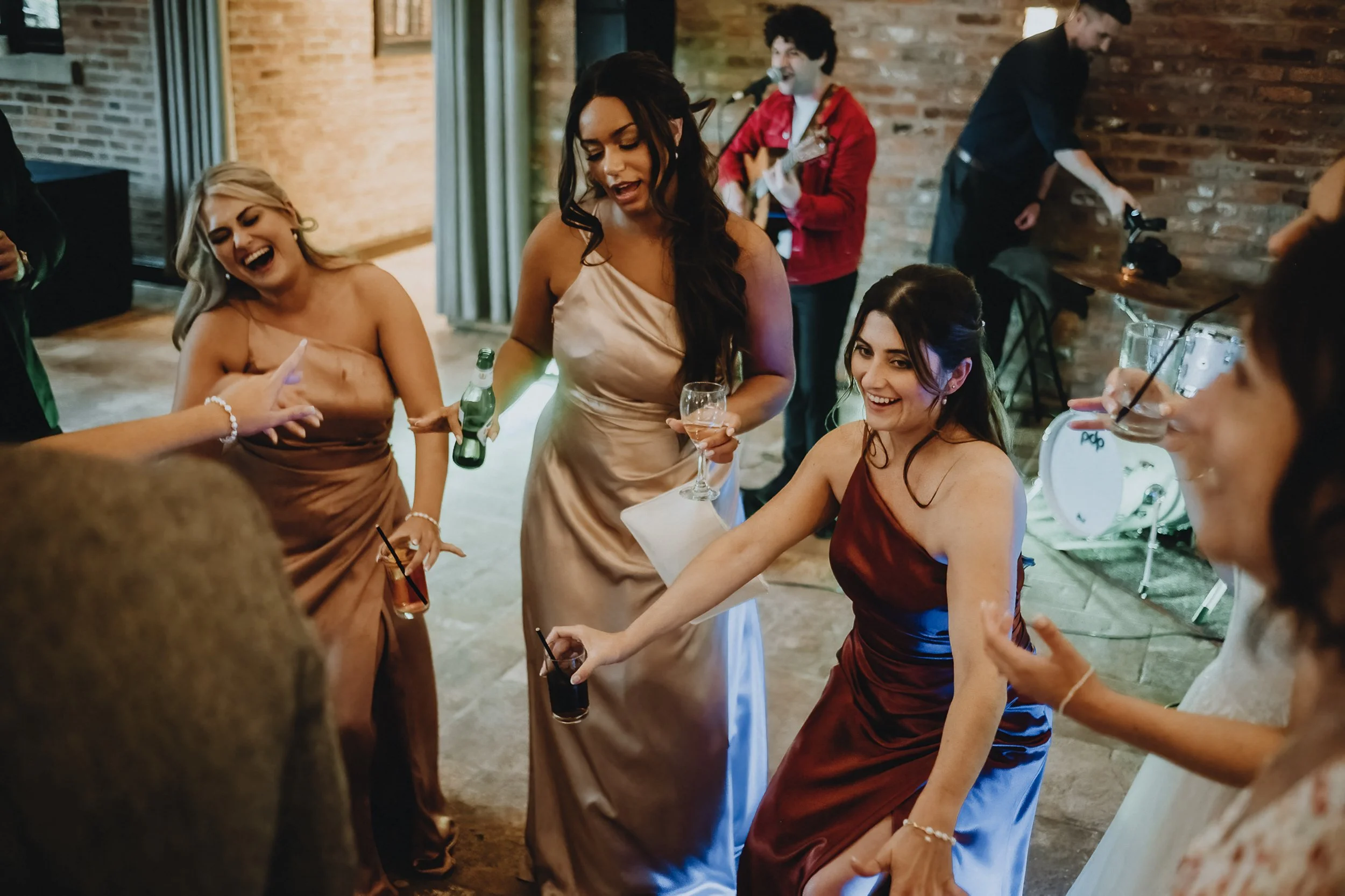 Swancar-farm-wedding-photography-onottighamshire-93.jpg