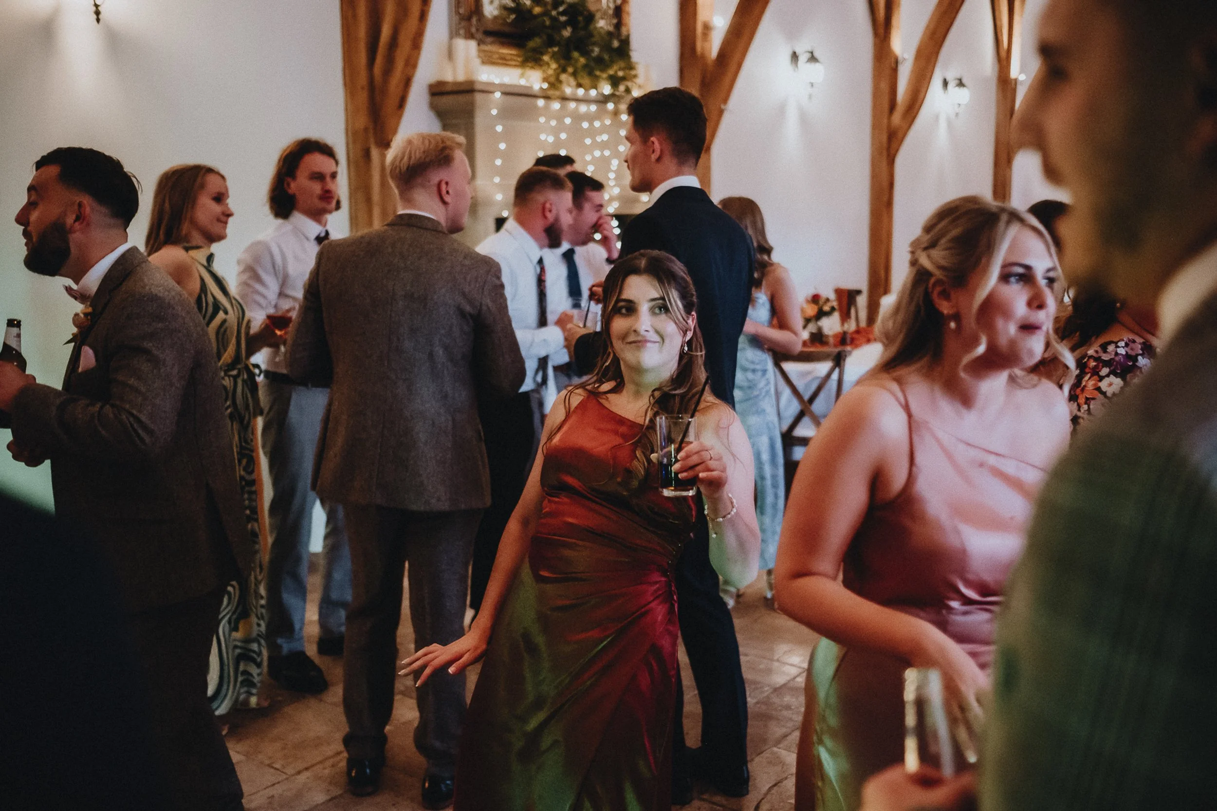 Swancar-farm-wedding-photography-onottighamshire-95.jpg