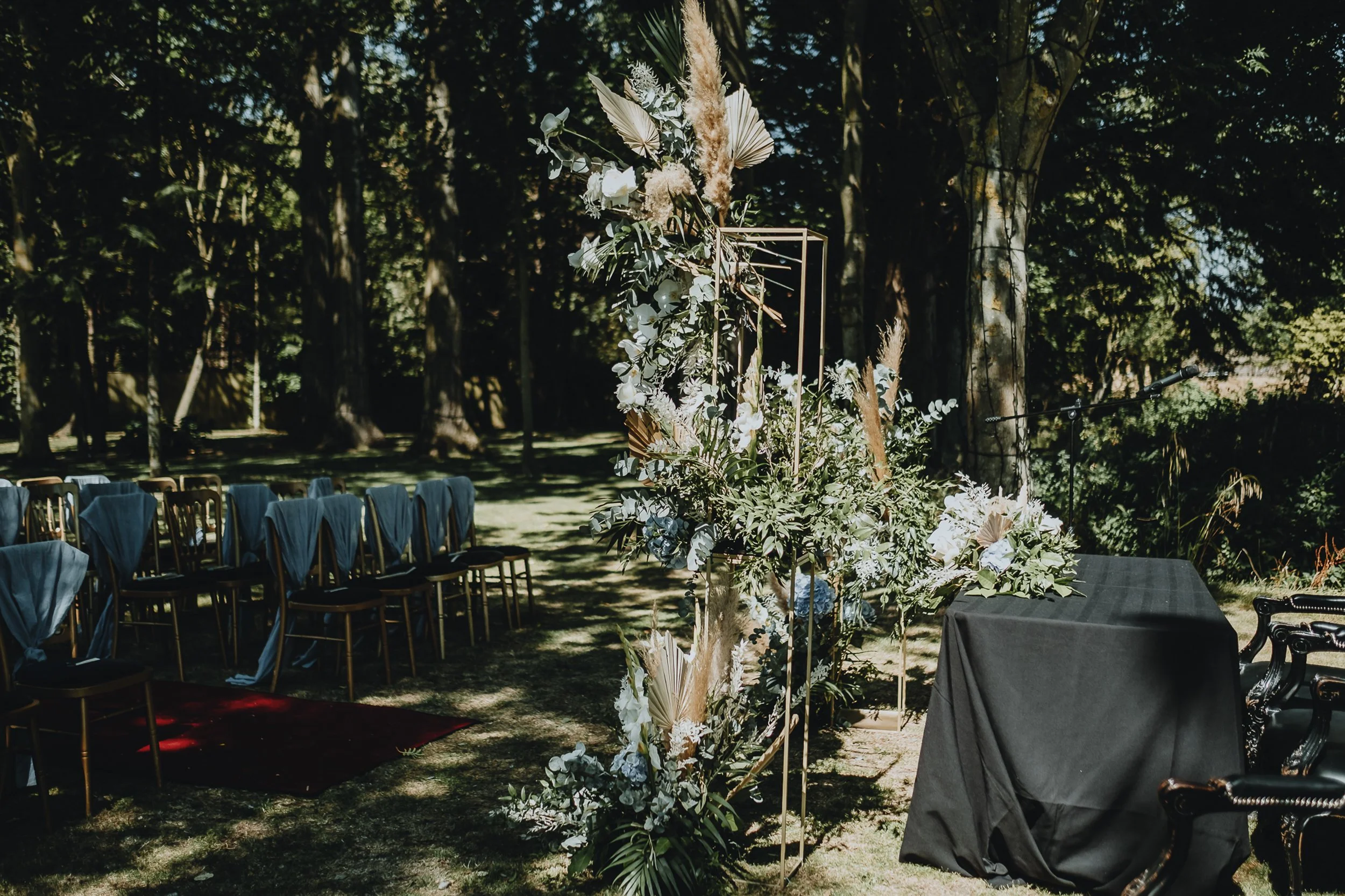 Crazy-Bear-Oxford-Wedding-27.jpg