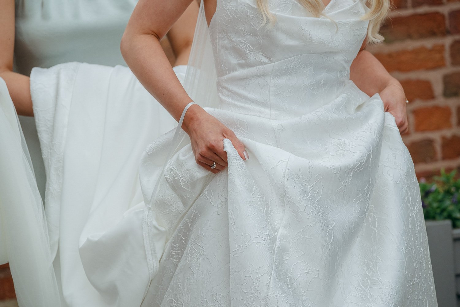 An-Alrewas-Hayes-Luxury-Spring-Wedding-45.jpg
