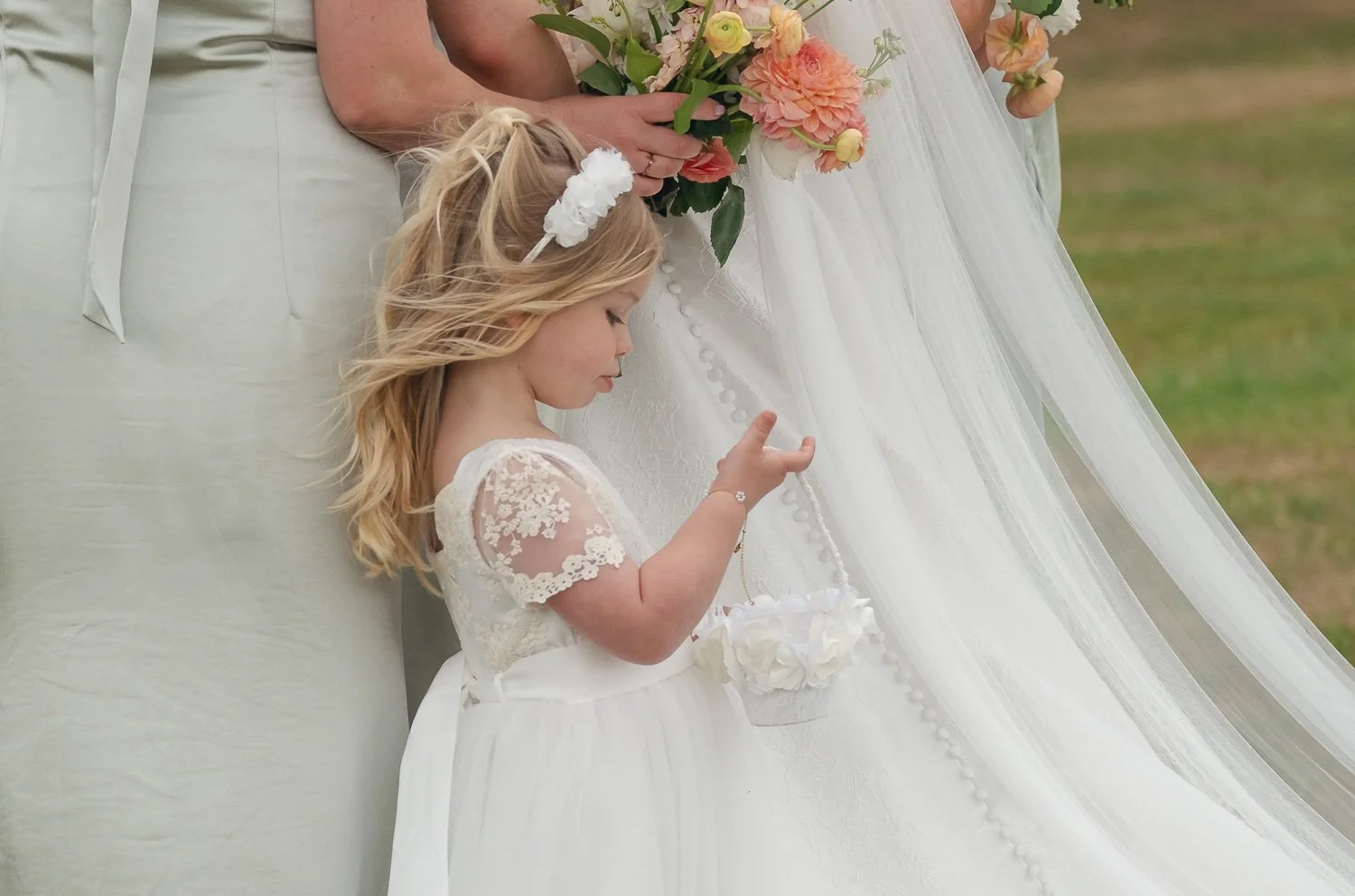 An-Alrewas-Hayes-Luxury-Spring-Wedding-74.jpg