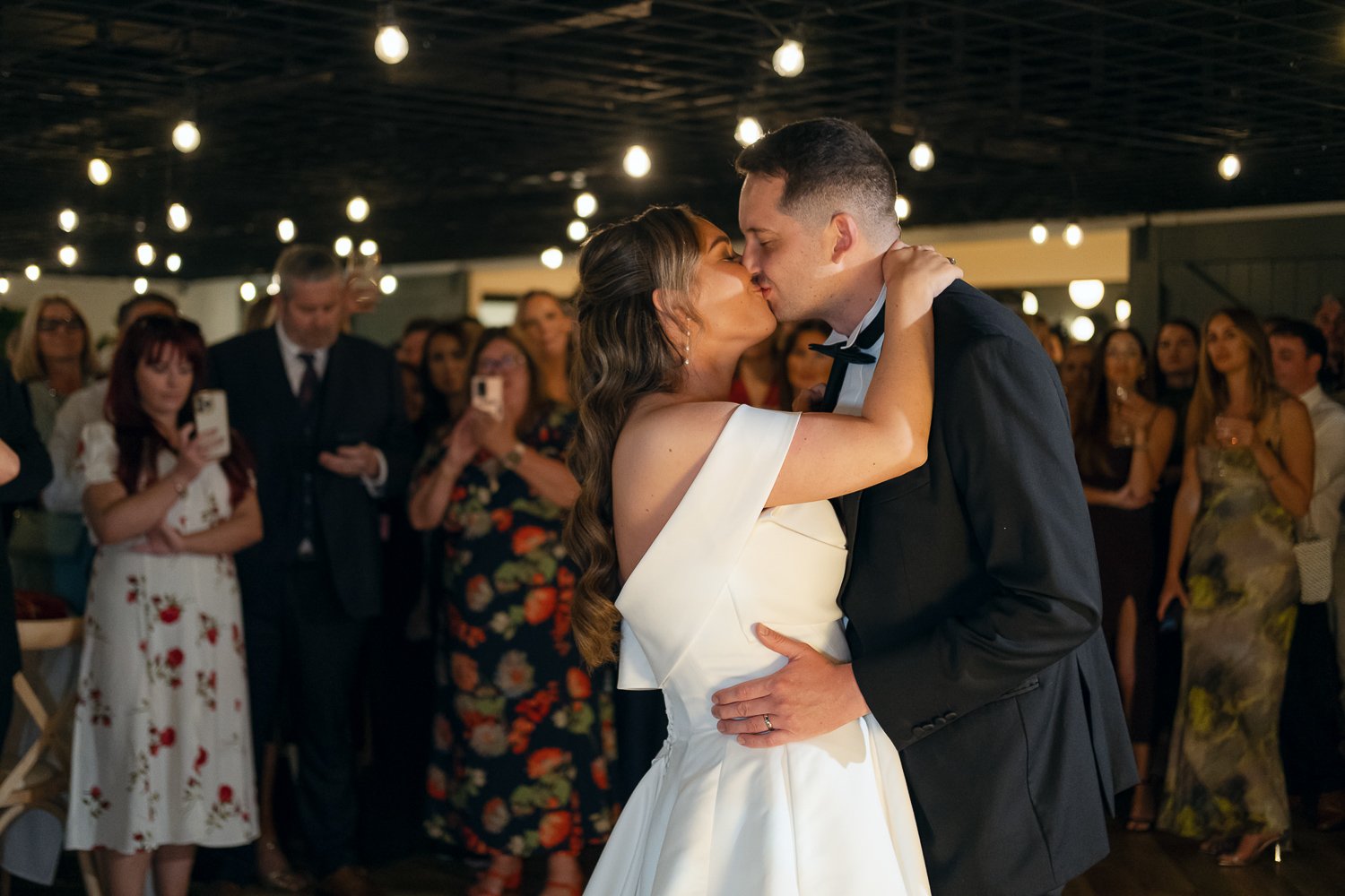Whistle-barns-Derbyshire-Wedding-Photography-92.jpg