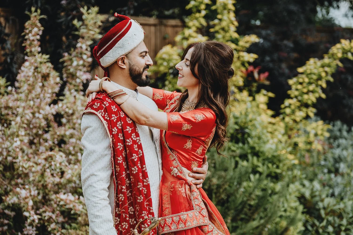Indian-Fusion-Wedding-Hanbury-Barns-108.jpg