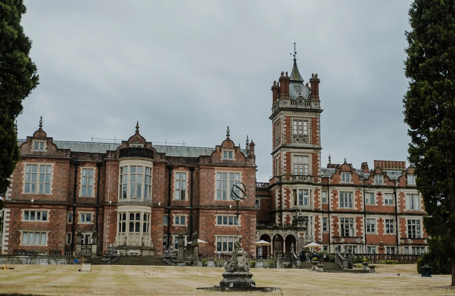 Crewe-Hall-Documentary-Wedding-Photography-69.jpg