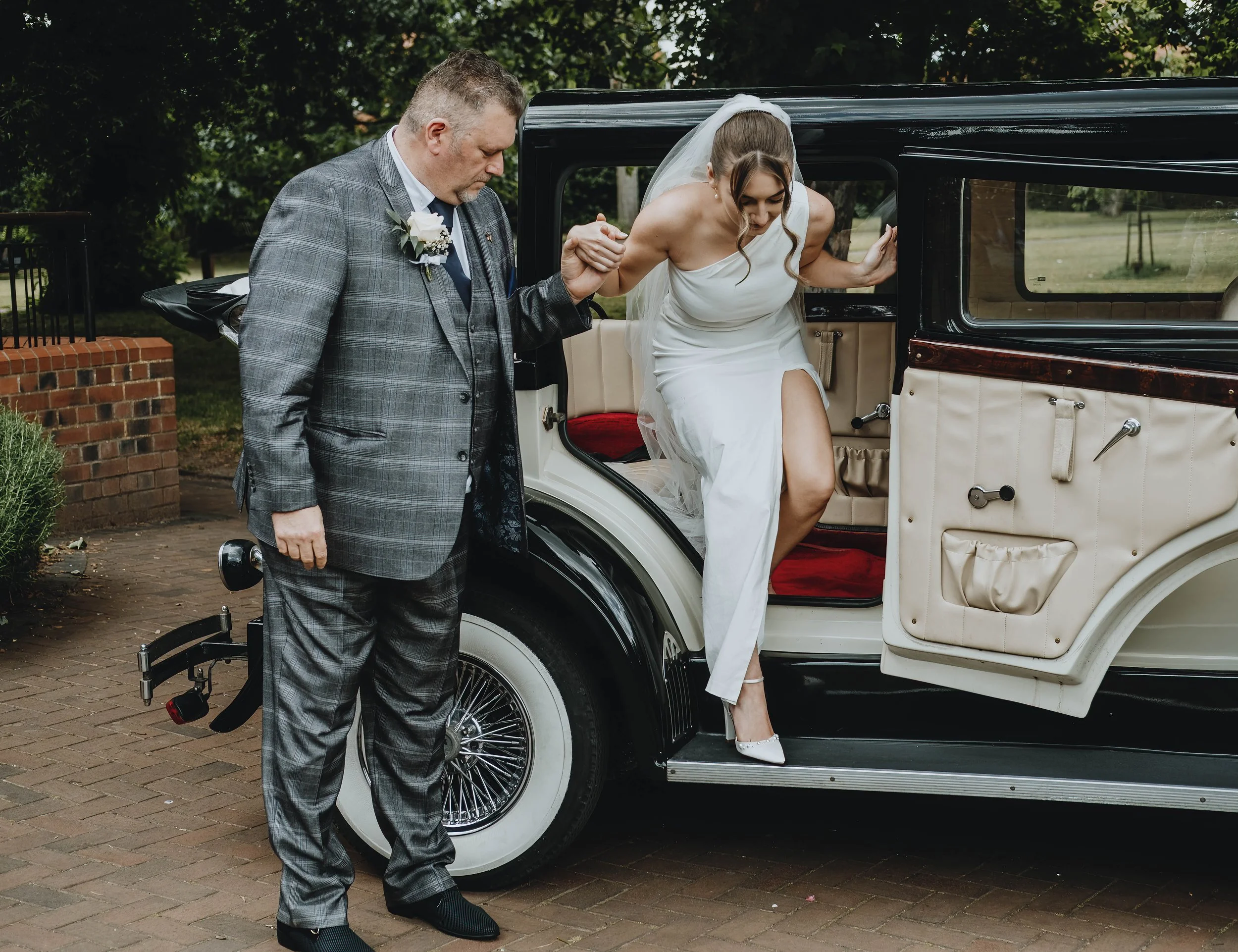 Bridgford-Hall-Wedding-Photography-10.jpg