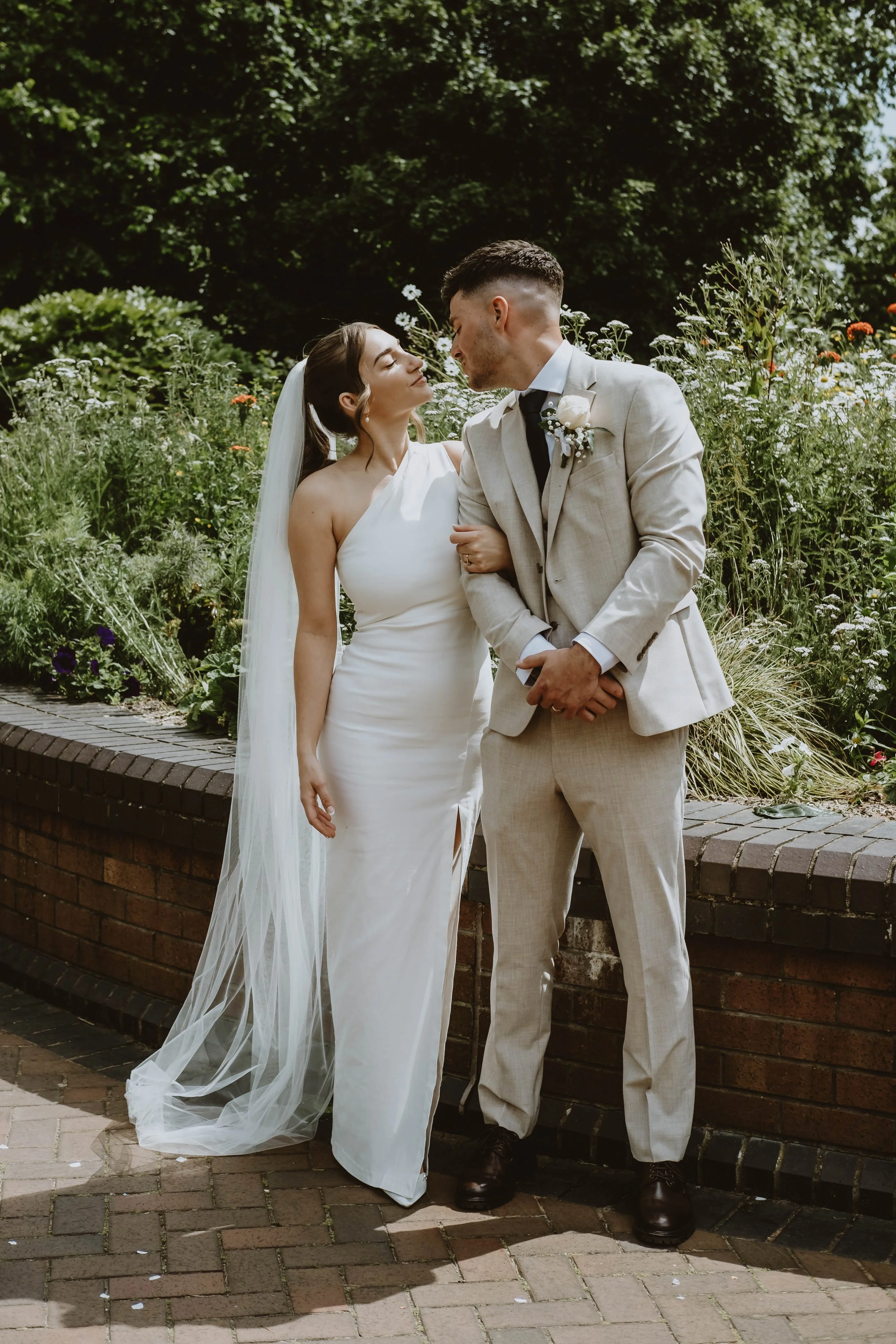 Bridgford-Hall-Wedding-Photography-34.jpg