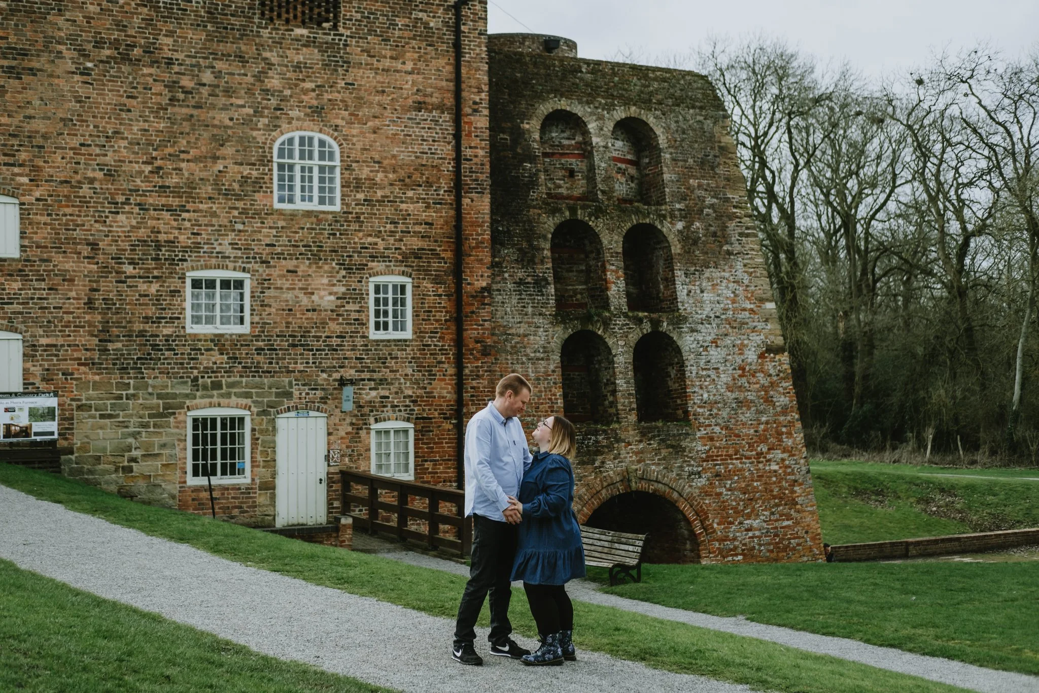 Engagement-lifestyle-photoshoot-moira-furnace037.jpg