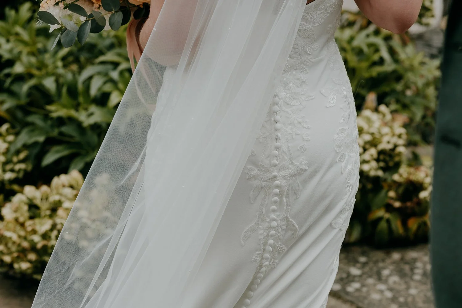 Gorcott-Hall-Wedding-Redditch-28.jpg