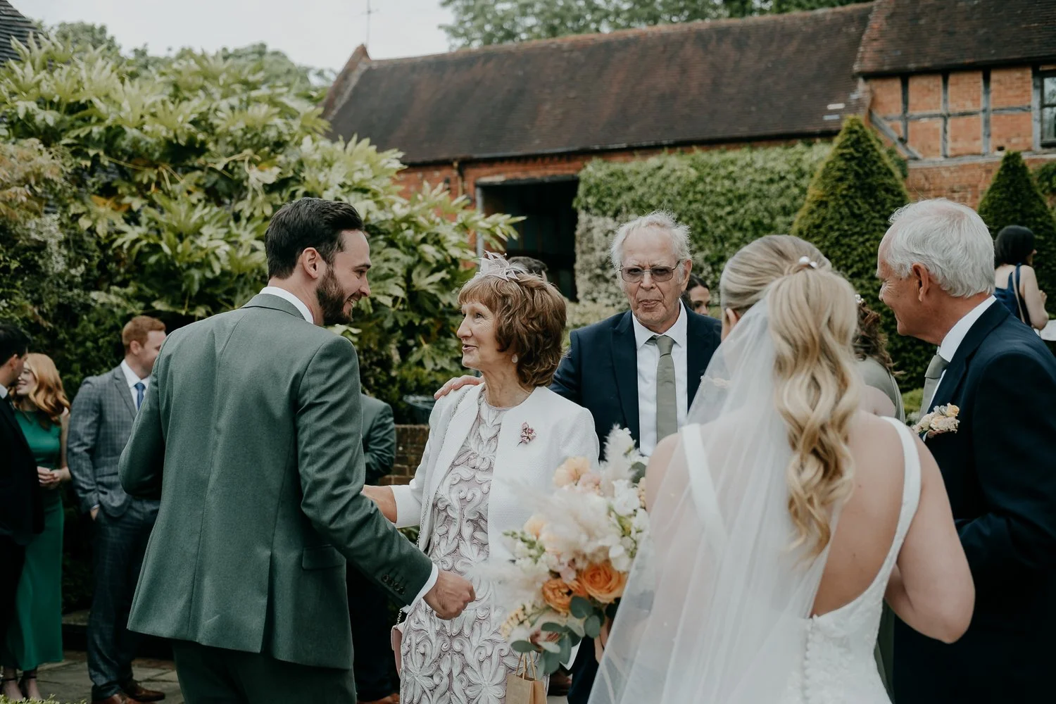Gorcott-Hall-Wedding-Redditch-29.jpg