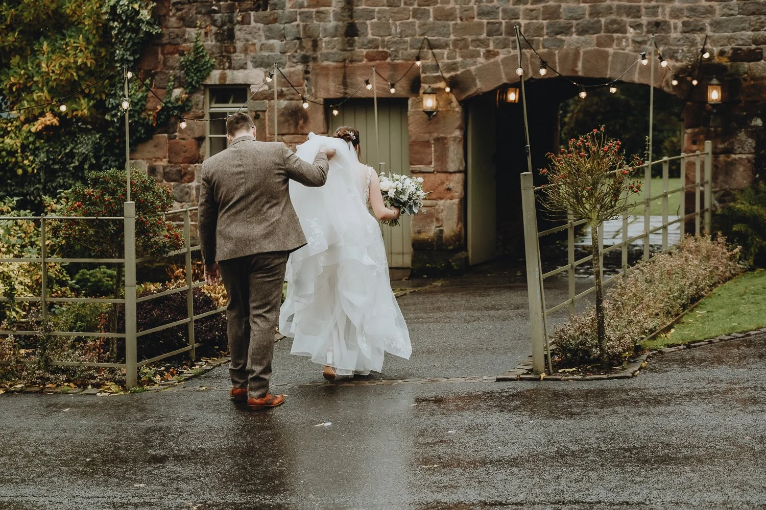 Ashes-Barns-Autumn-Wedding-Staffordshire-61.jpg