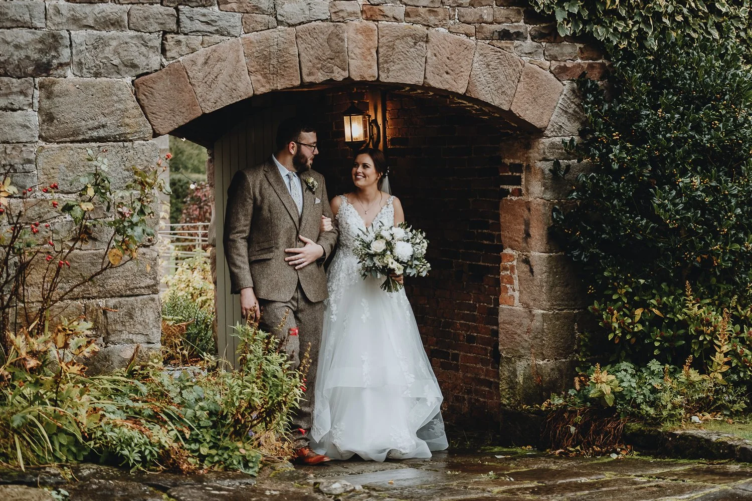 Ashes-Barns-Autumn-Wedding-Staffordshire-67.jpg