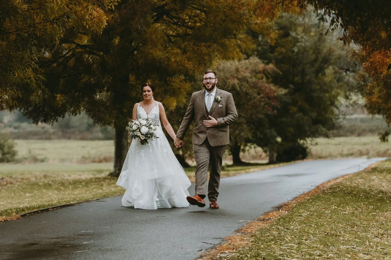 Ashes-Barns-Autumn-Wedding-Staffordshire-72.jpg