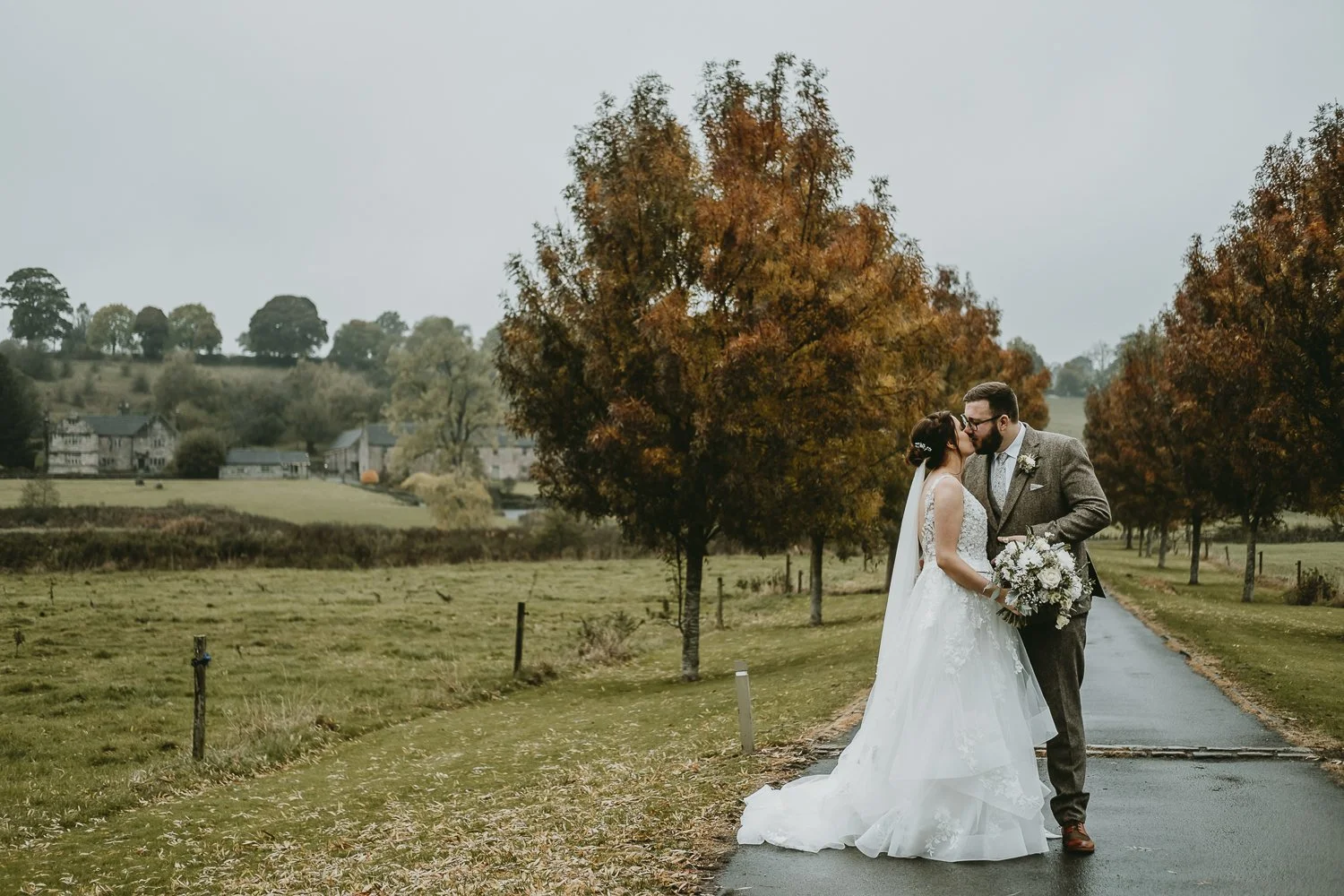 Ashes-Barns-Autumn-Wedding-Staffordshire-76.jpg