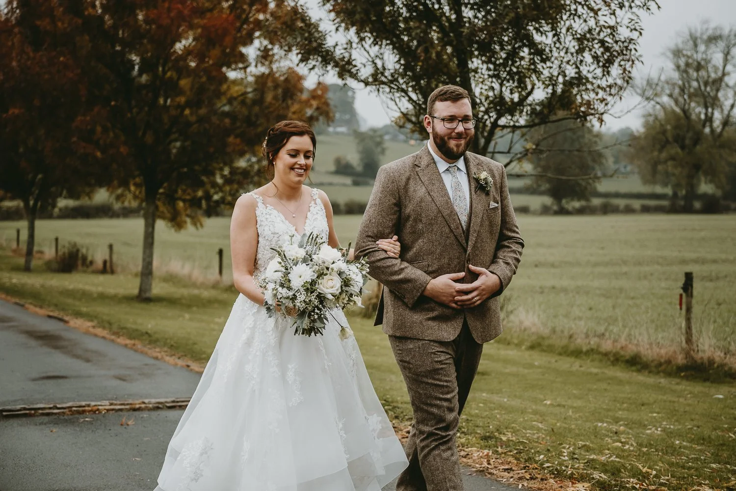 Ashes-Barns-Autumn-Wedding-Staffordshire-81.jpg