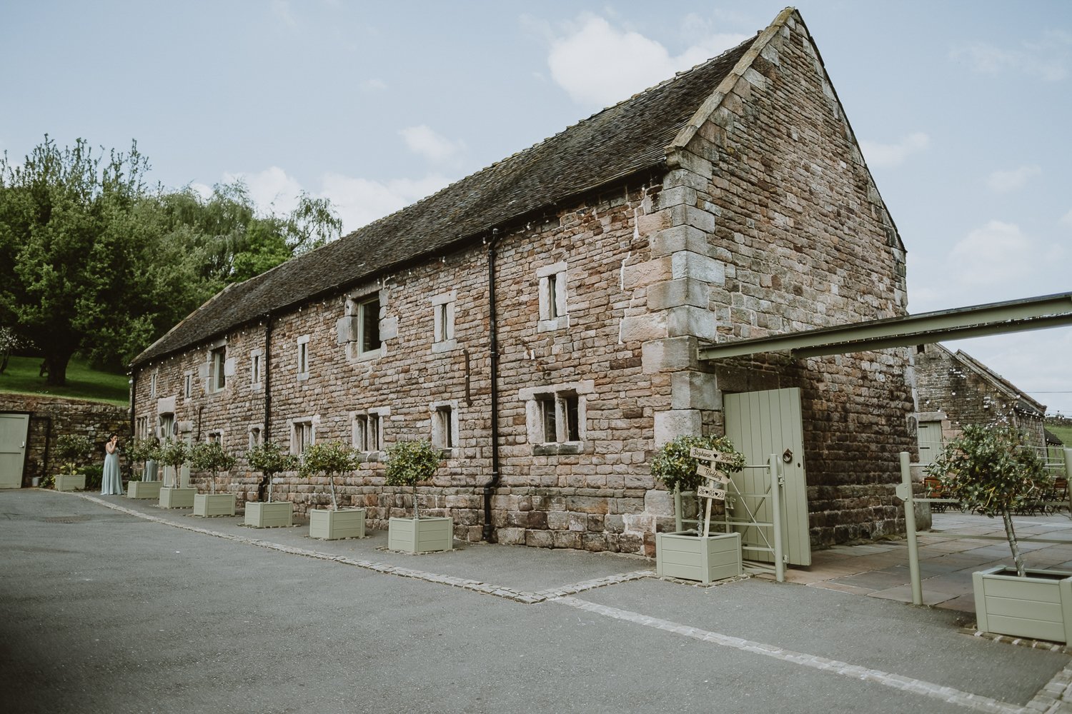 Ashes-Barns-Summer-Wedding-Staffordshire-17.jpg