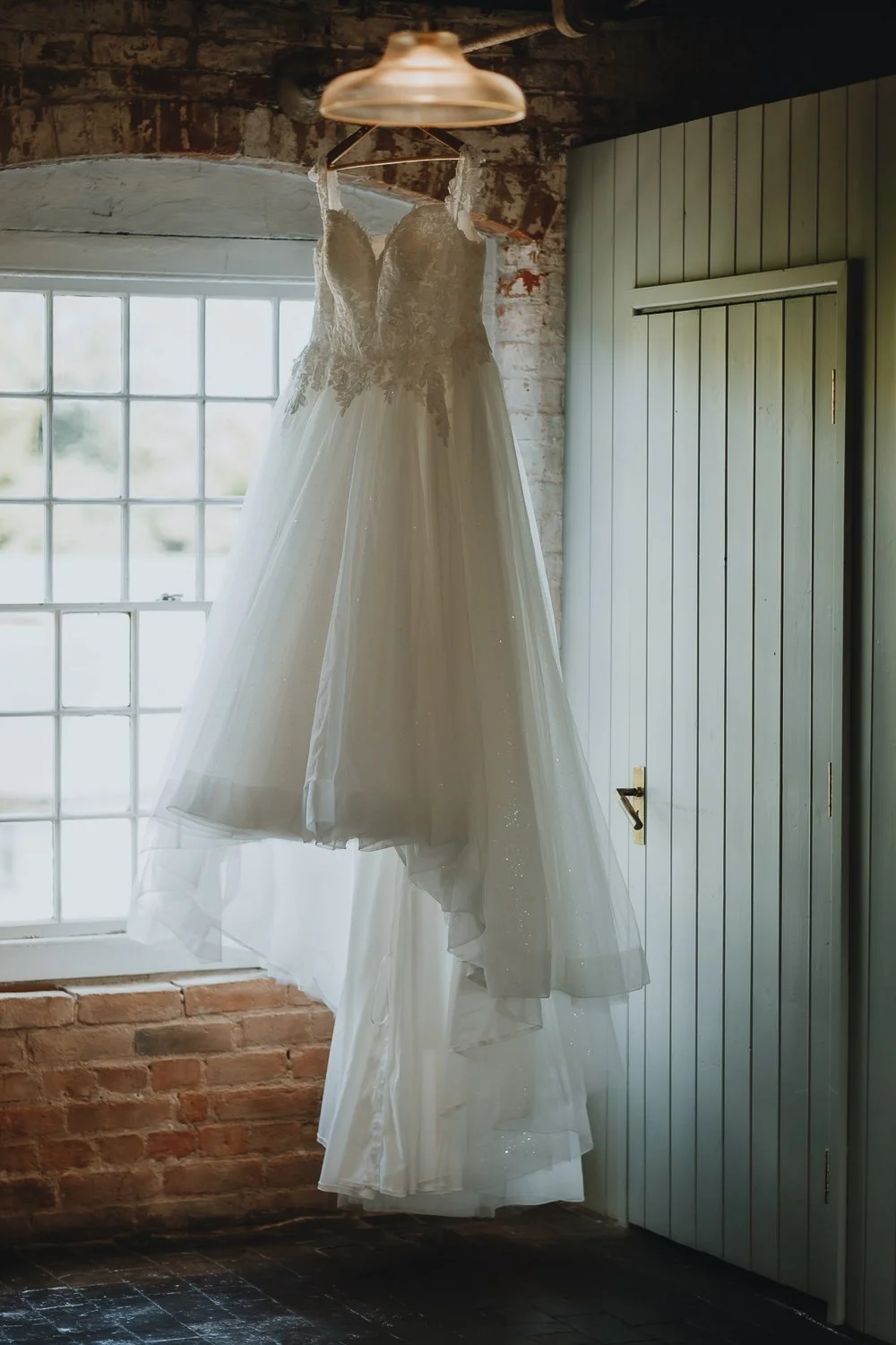 Sunflower-Theme-West-Mill-Wedding-17.jpg