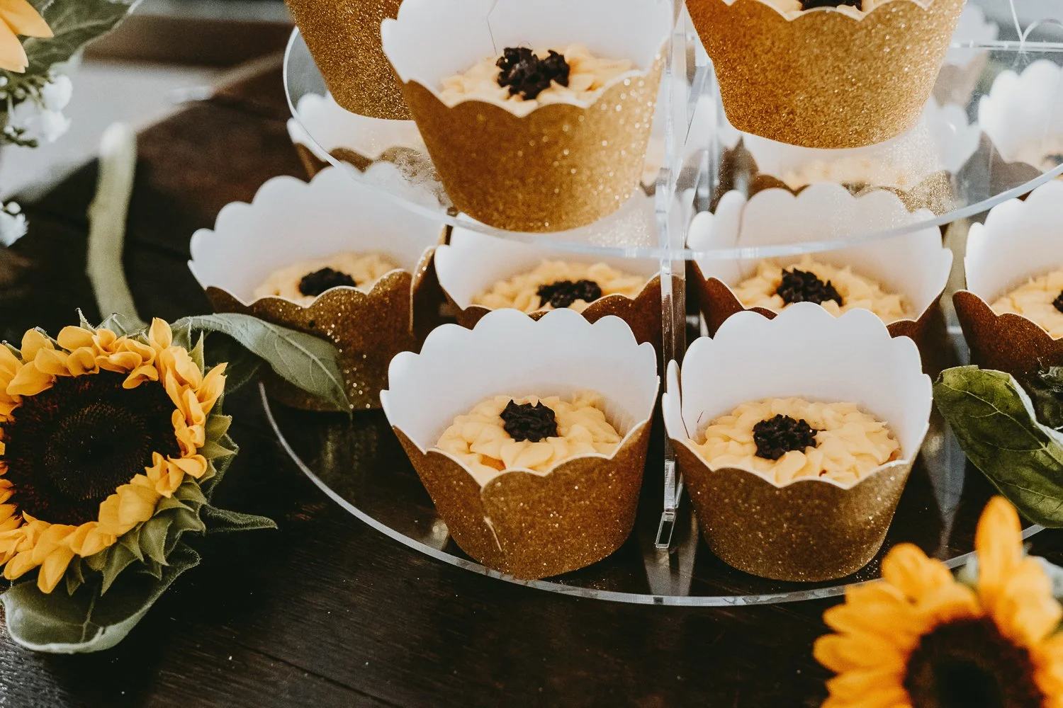 Sunflower-Theme-West-Mill-Wedding-95.jpg