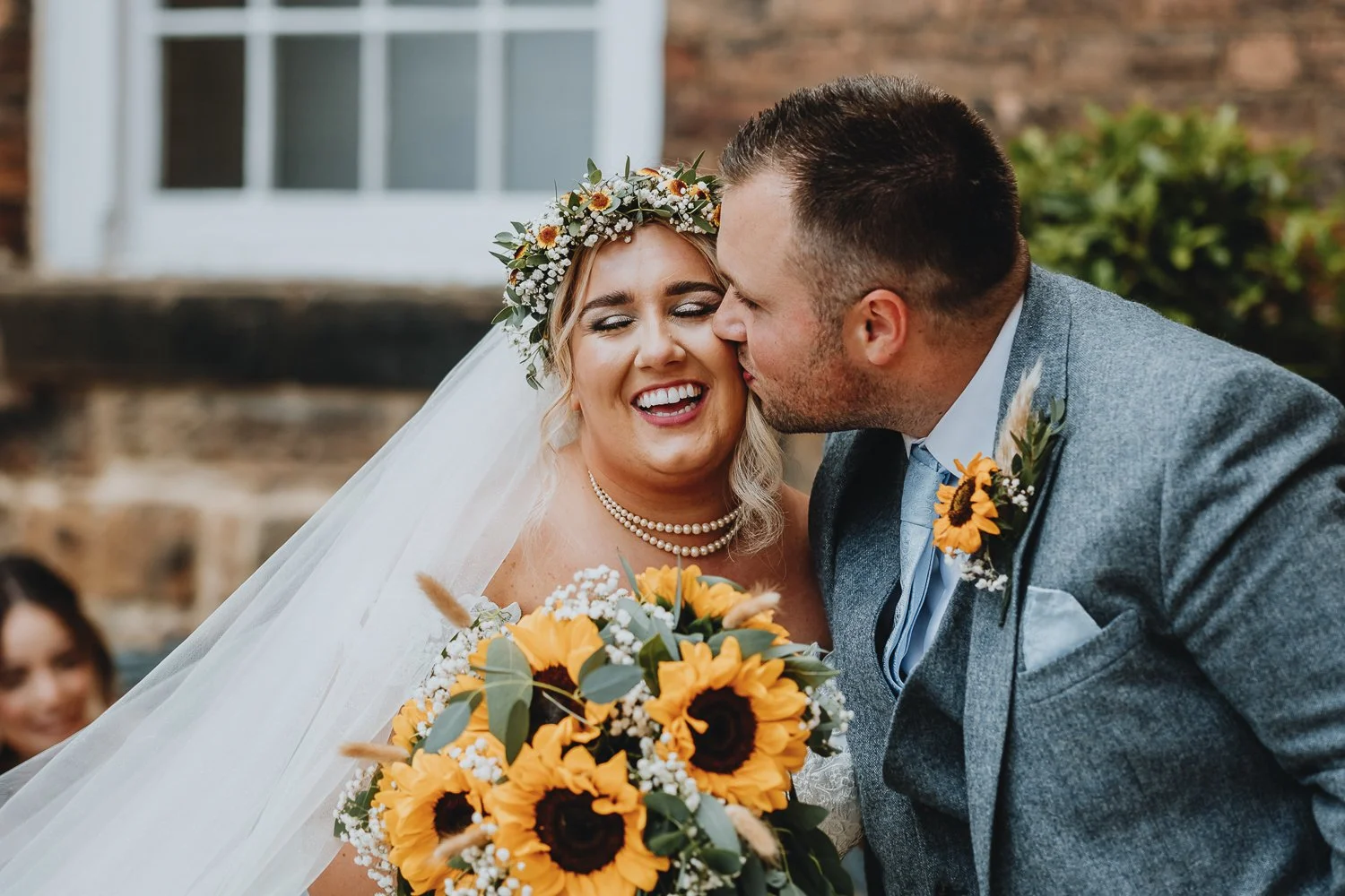 Sunflower-Theme-West-Mill-Wedding-106.jpg